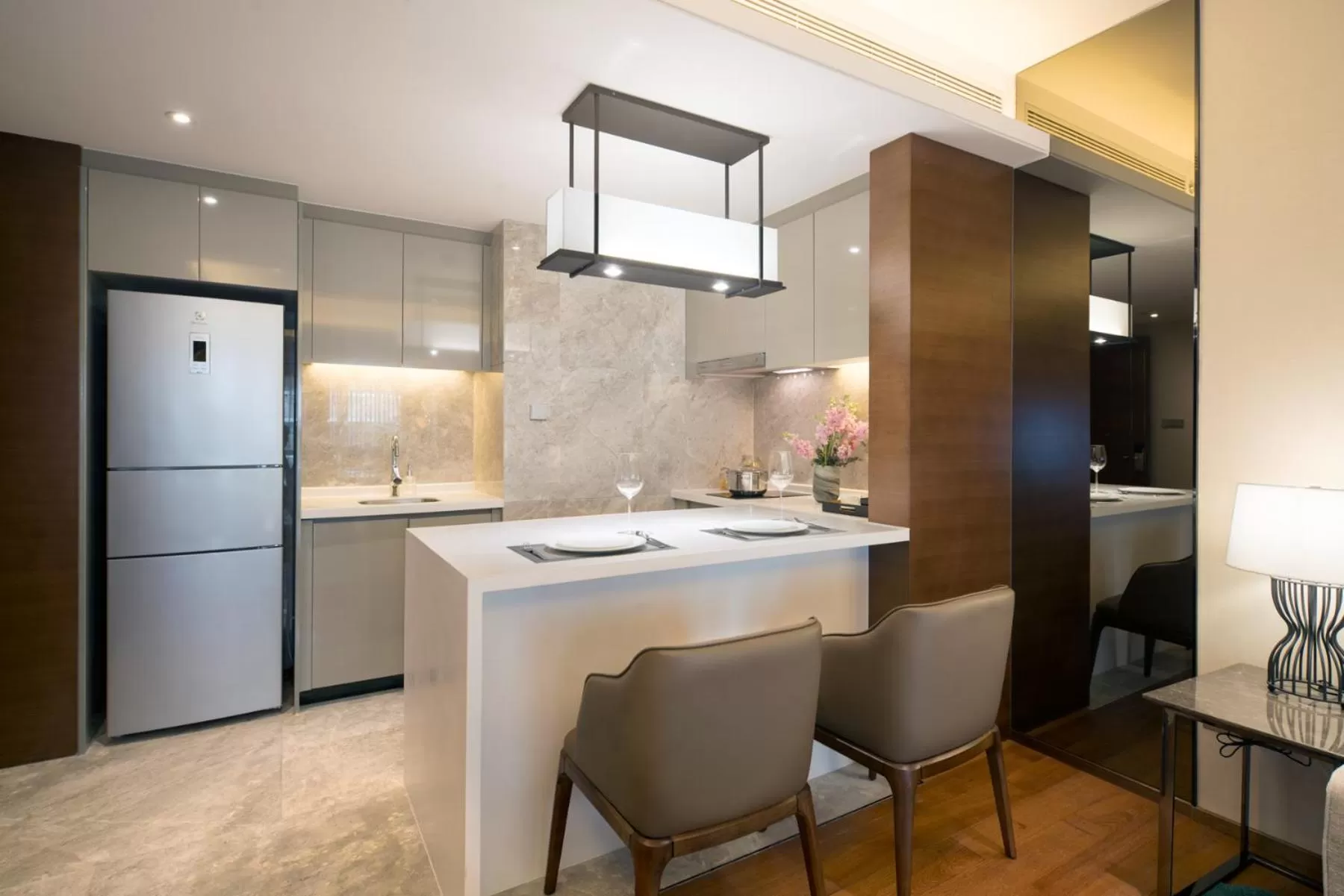 Dining area, Kitchen/Kitchenette in Fraser Suites Shenzhen
