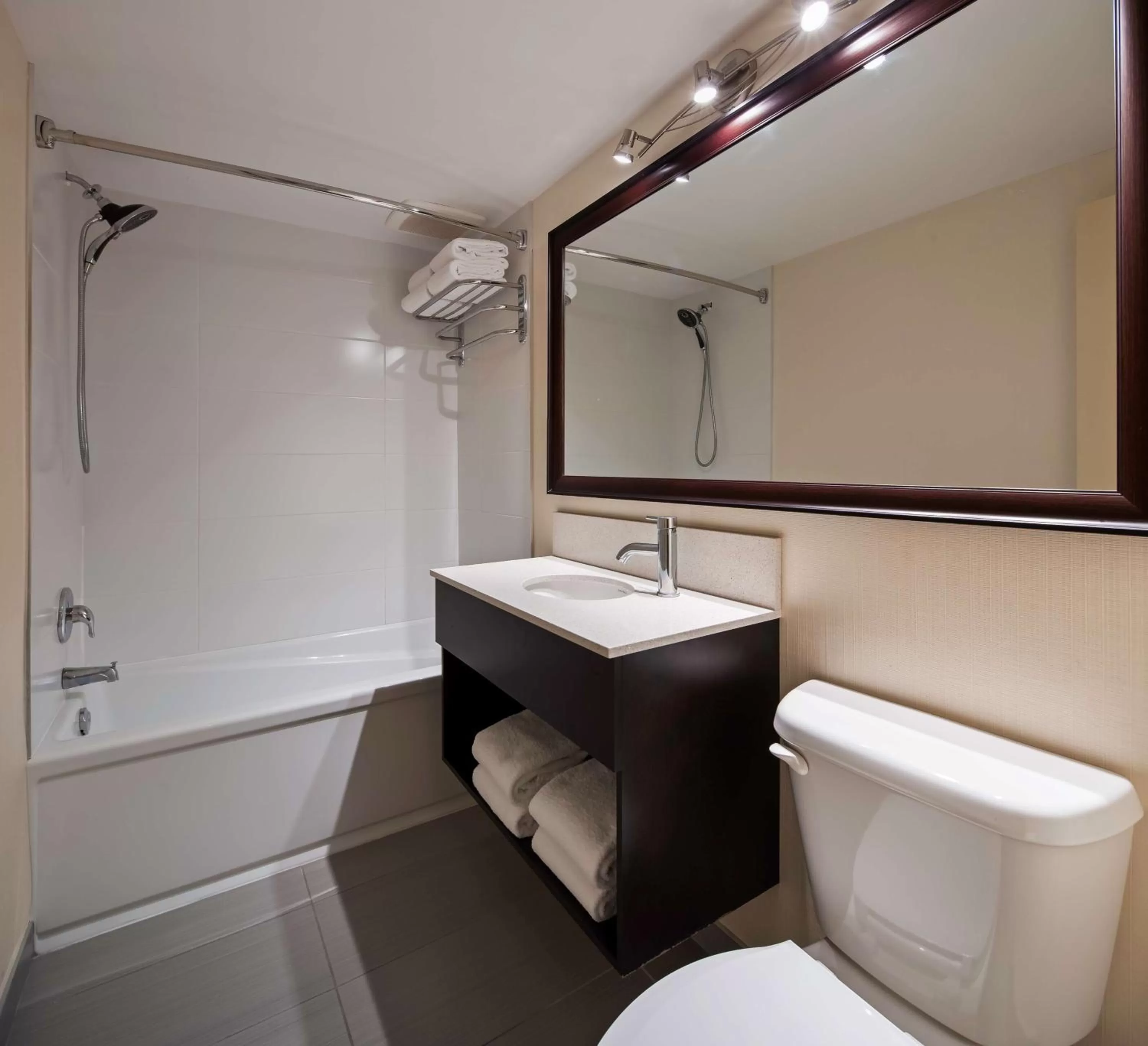 Bathroom in Best Western Plus Montreal Downtown- Hotel Europa