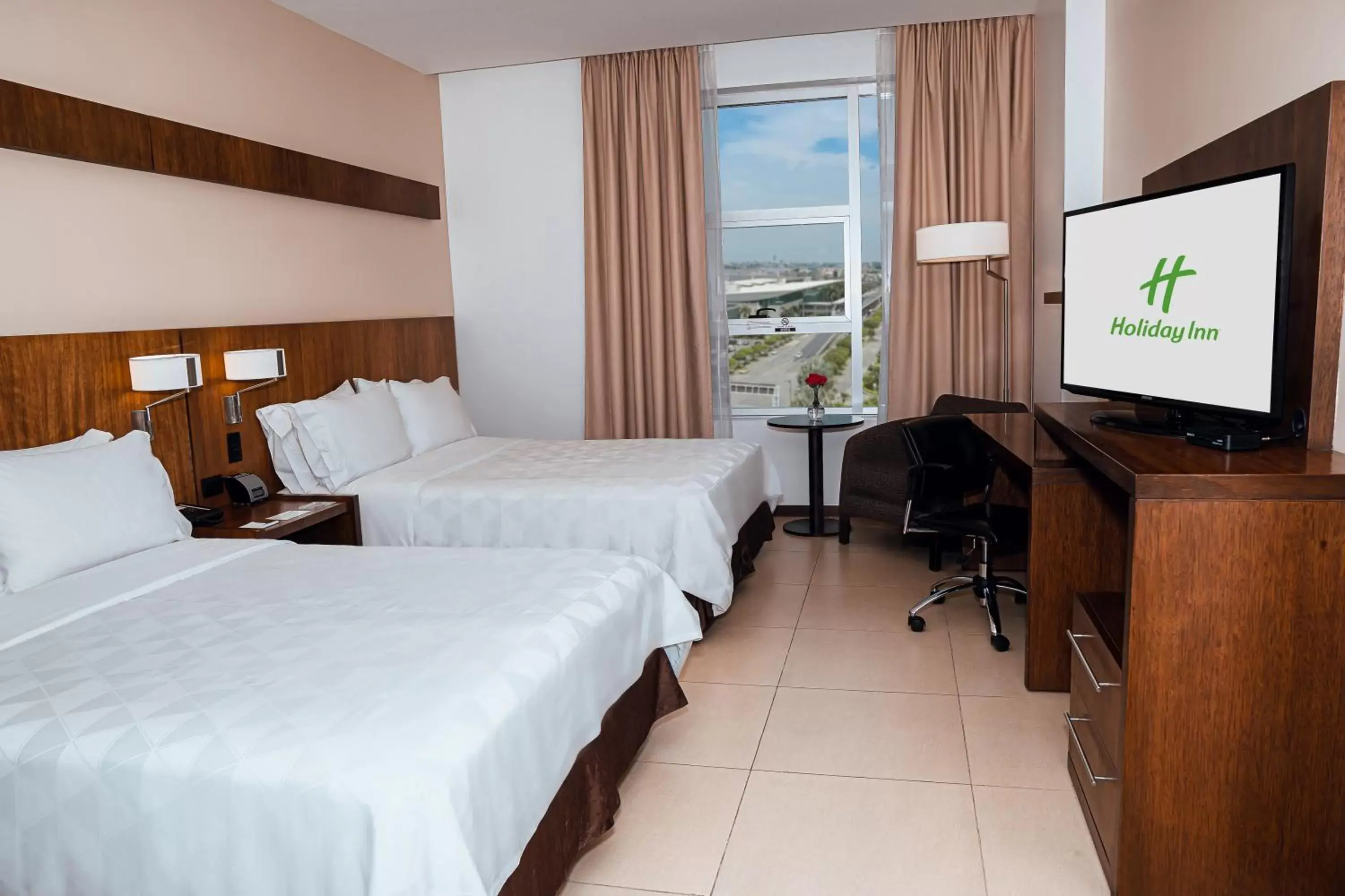 Double Room with Two Double Beds - Non-Smoking in Holiday Inn Guayaquil Airport by IHG Double Room with Two Double Beds - Non-Smoking in Holiday Inn Guayaquil Airport by IHG