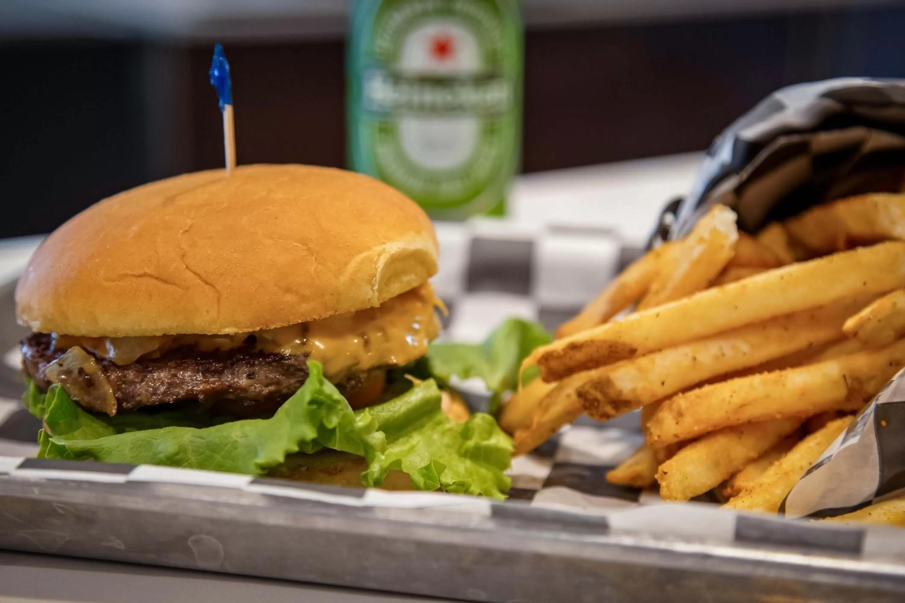 Restaurant/places to eat in Holiday Inn Toledo - Maumee I-80/90 by IHG