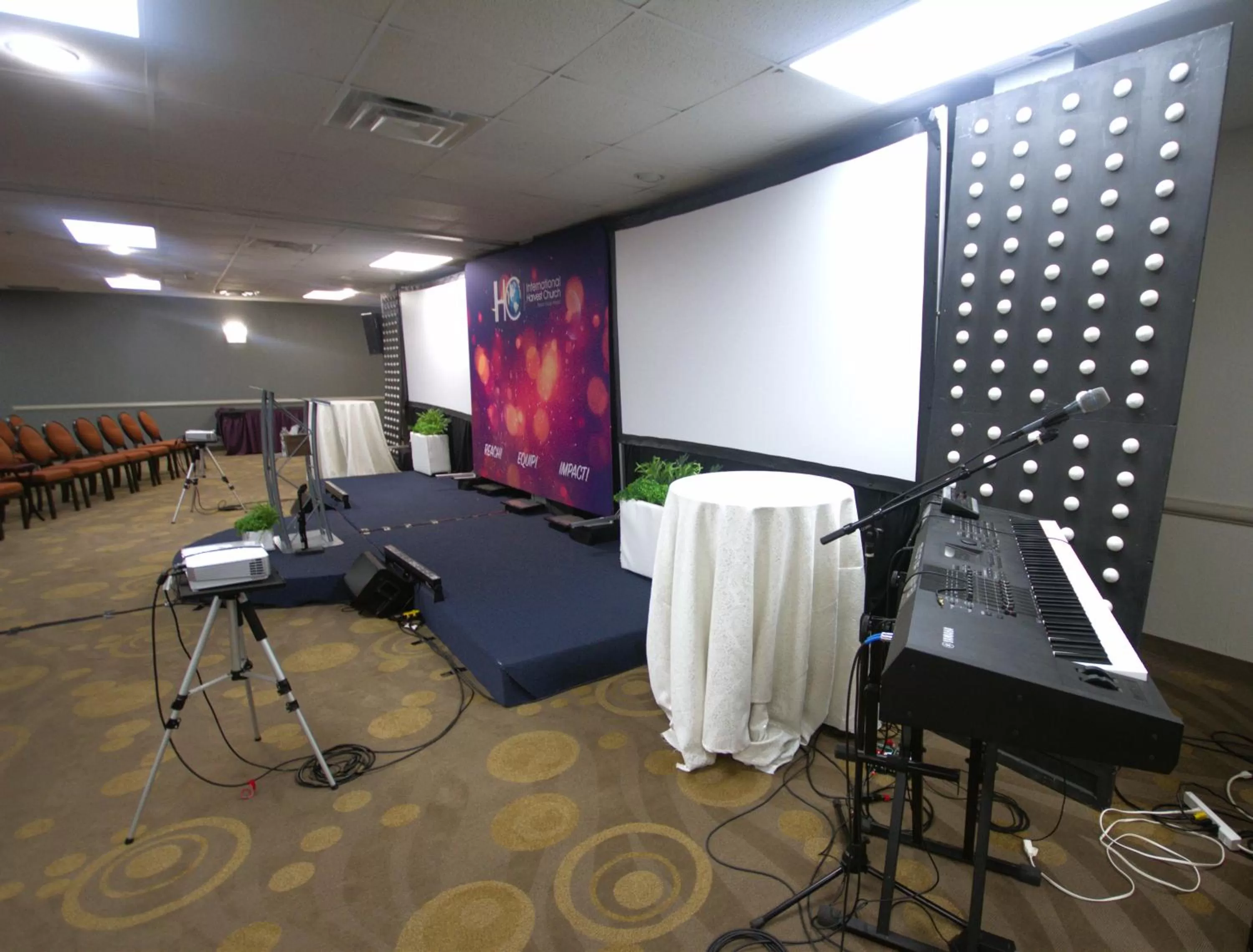 Meeting/conference room in Atrium Hotel and Suites DFW Airport