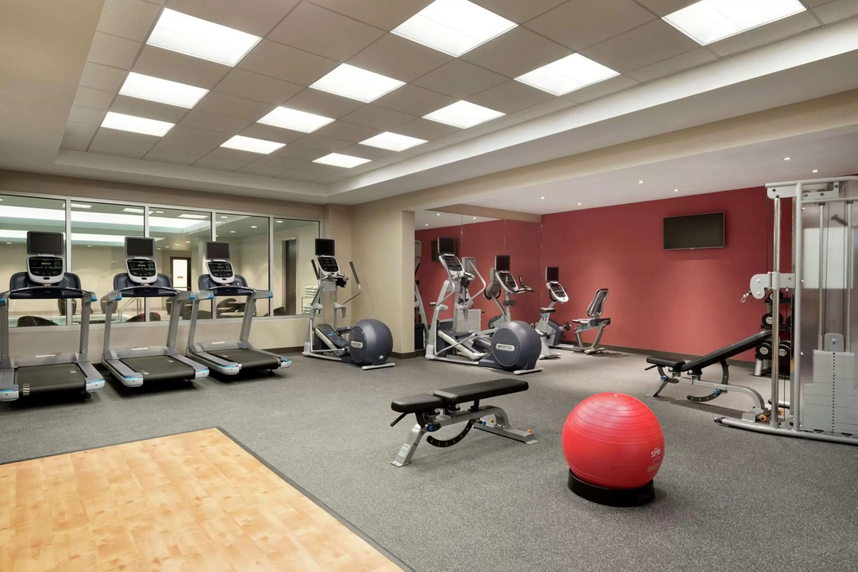 Fitness centre/facilities in Hilton Garden Inn Rochester - University & Medical Center