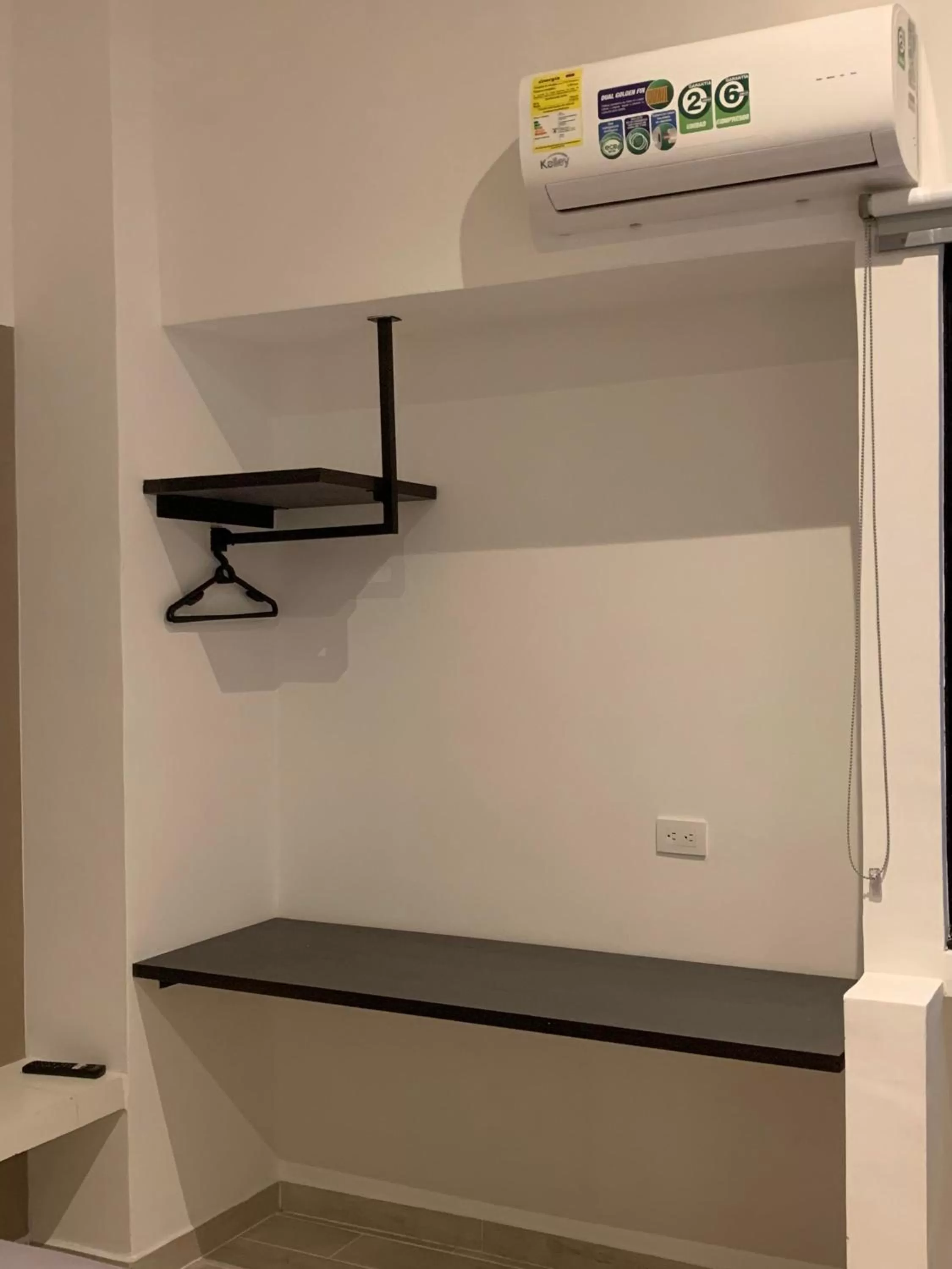 Bedroom, Bathroom in Hotel 14-04