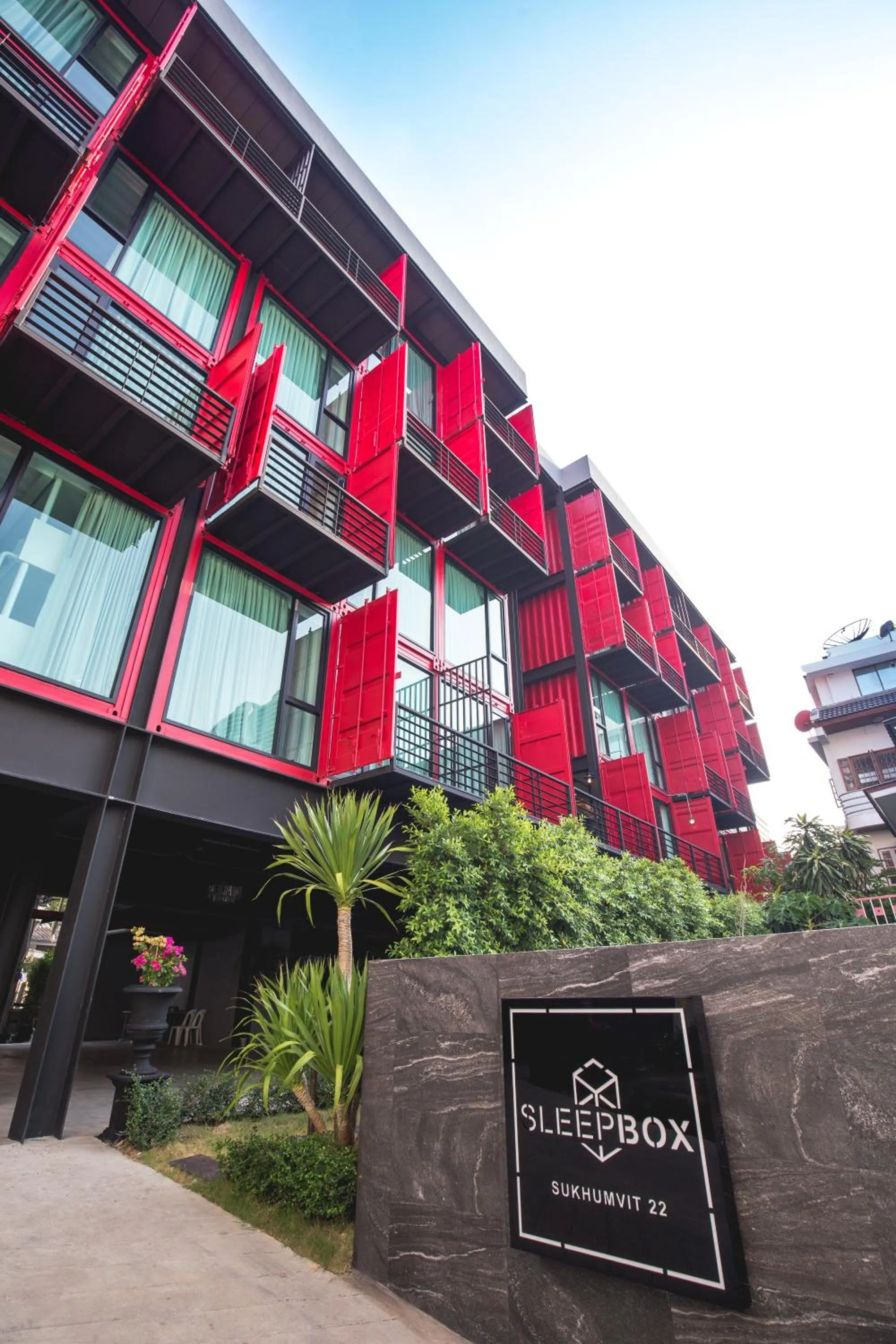 Bird's eye view in Sleep Box Hotel Sukhumvit 22