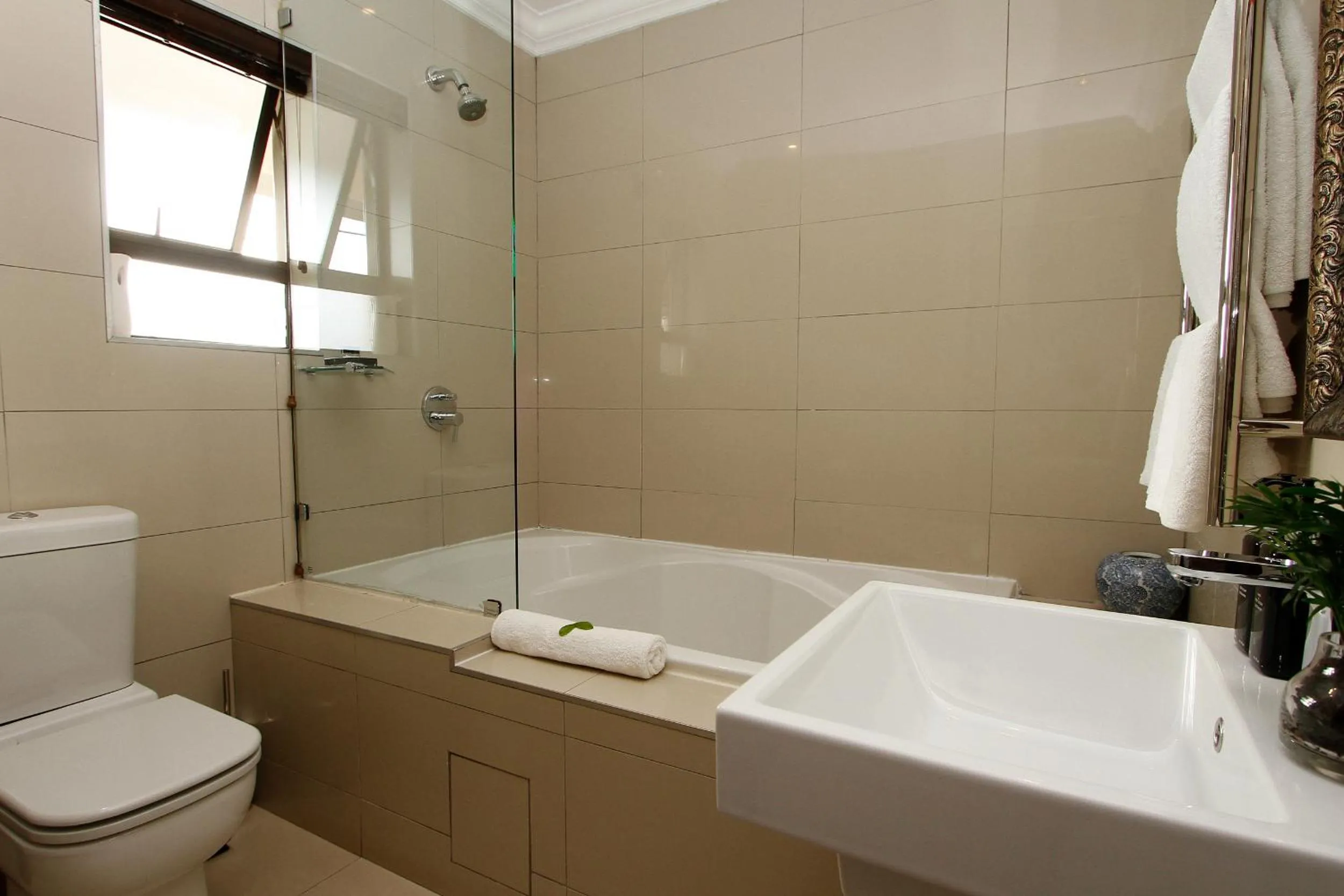 Shower in Sanchia Luxury Guest House