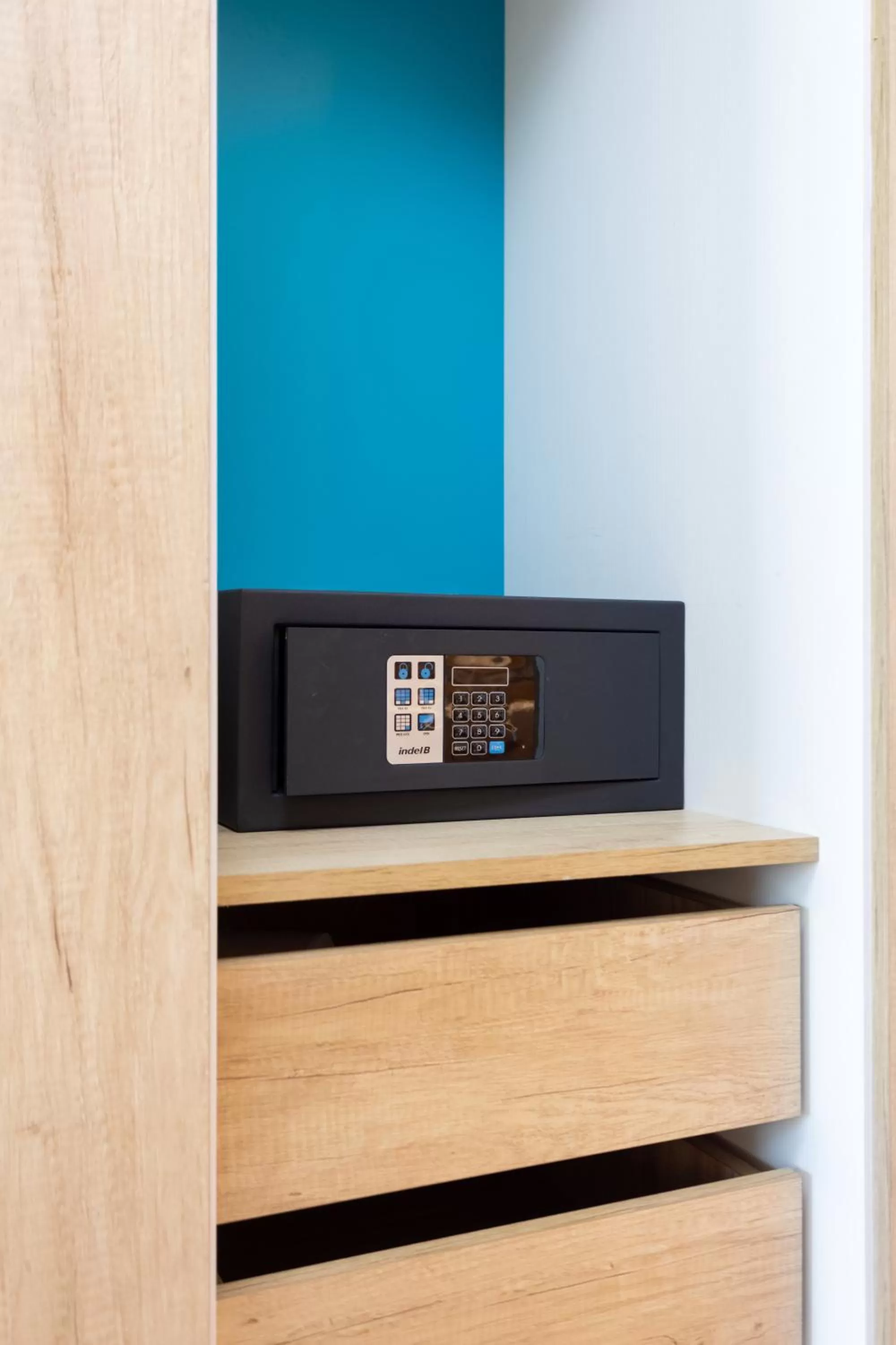 safe in Gara Suites Golf & Spa