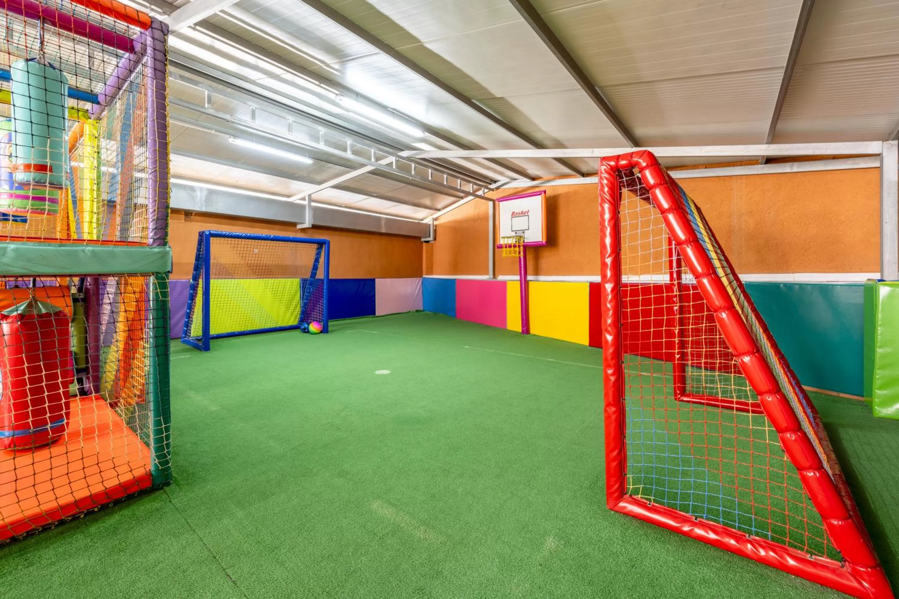 Game Room in Climia Benidorm Plaza