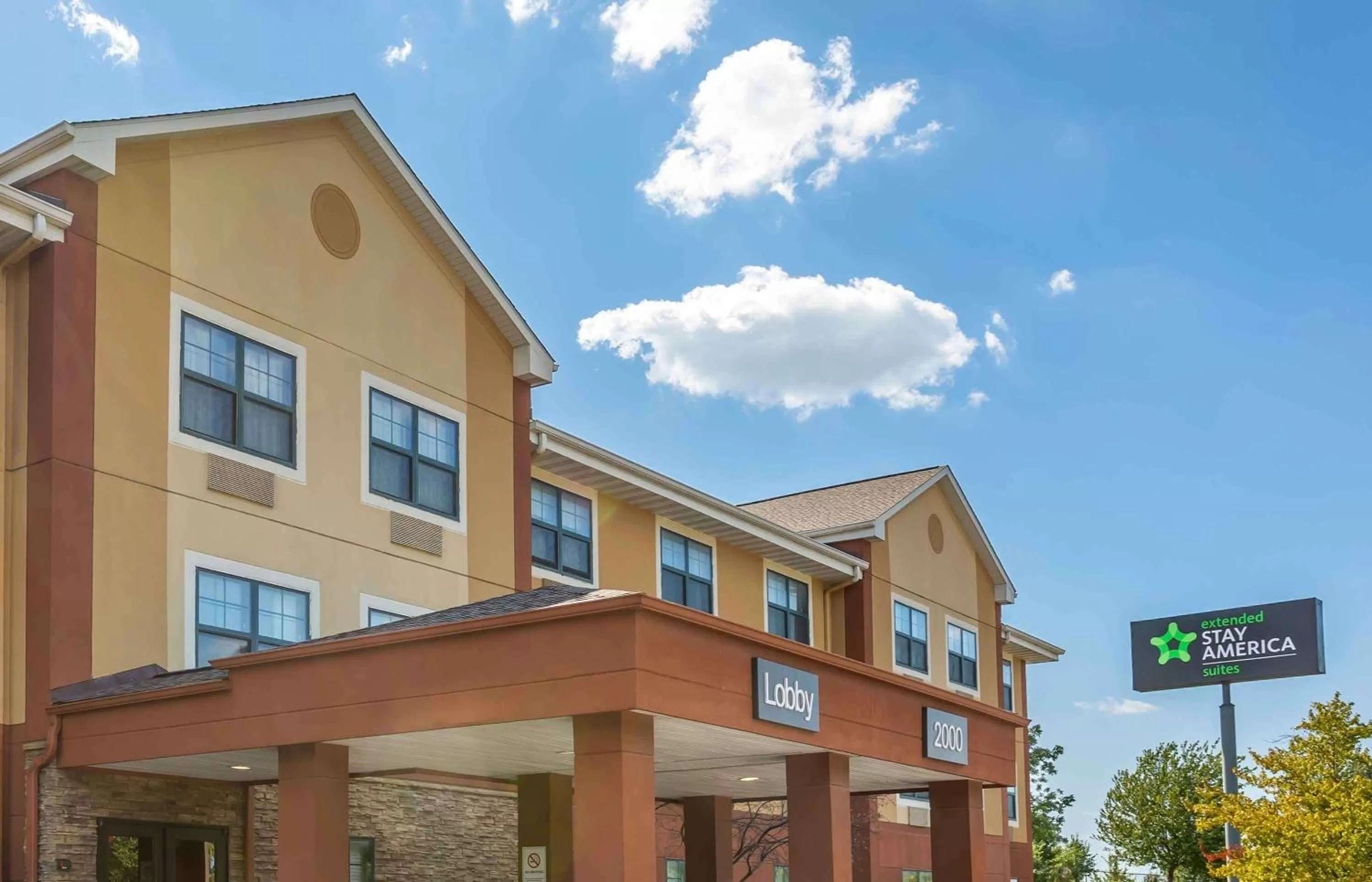 Property building in Extended Stay America Select Suites - Columbia - Stadium Blvd