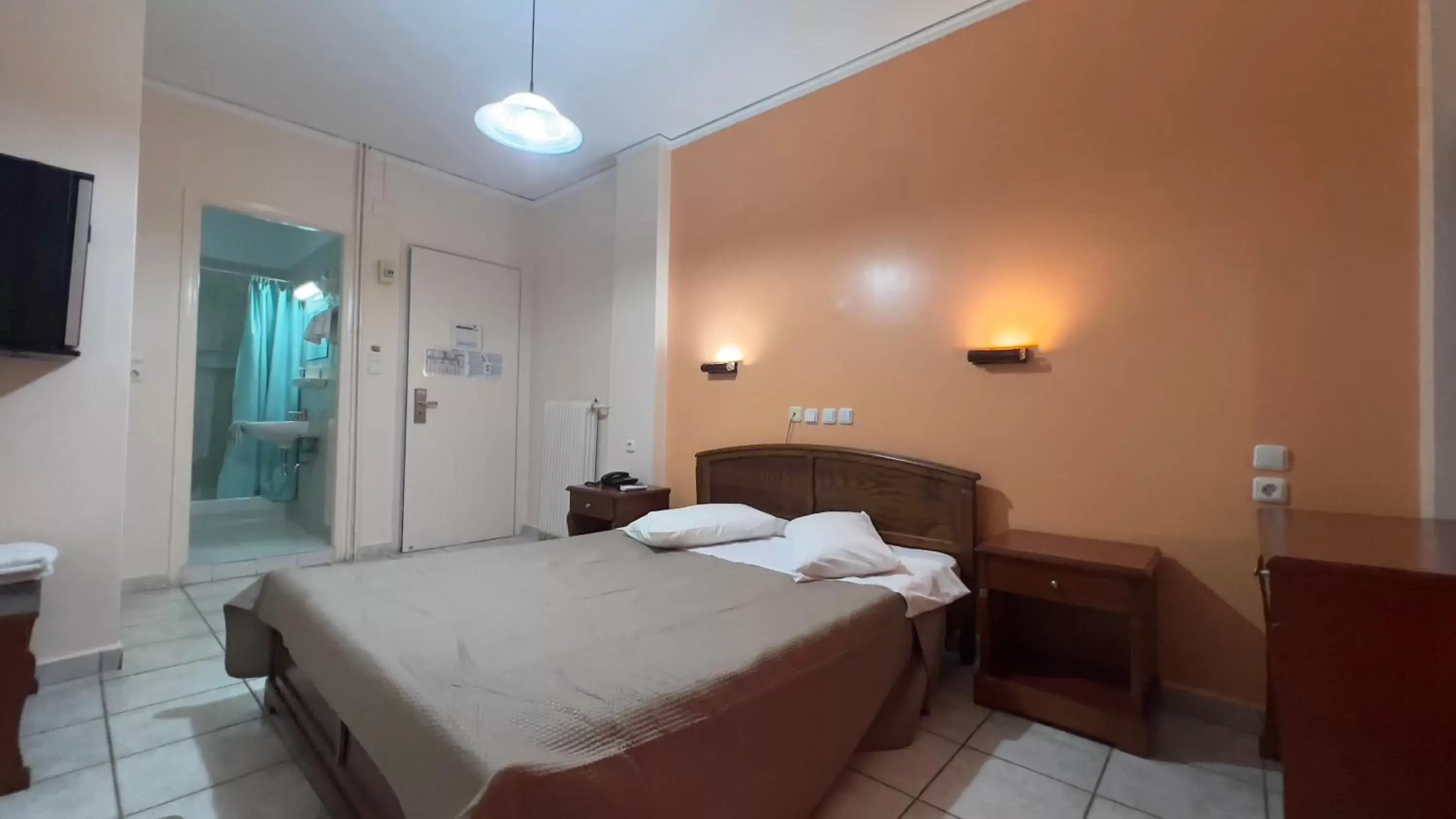 Superior Double room in Hotel Cosmos Superior Double room in Hotel Cosmos