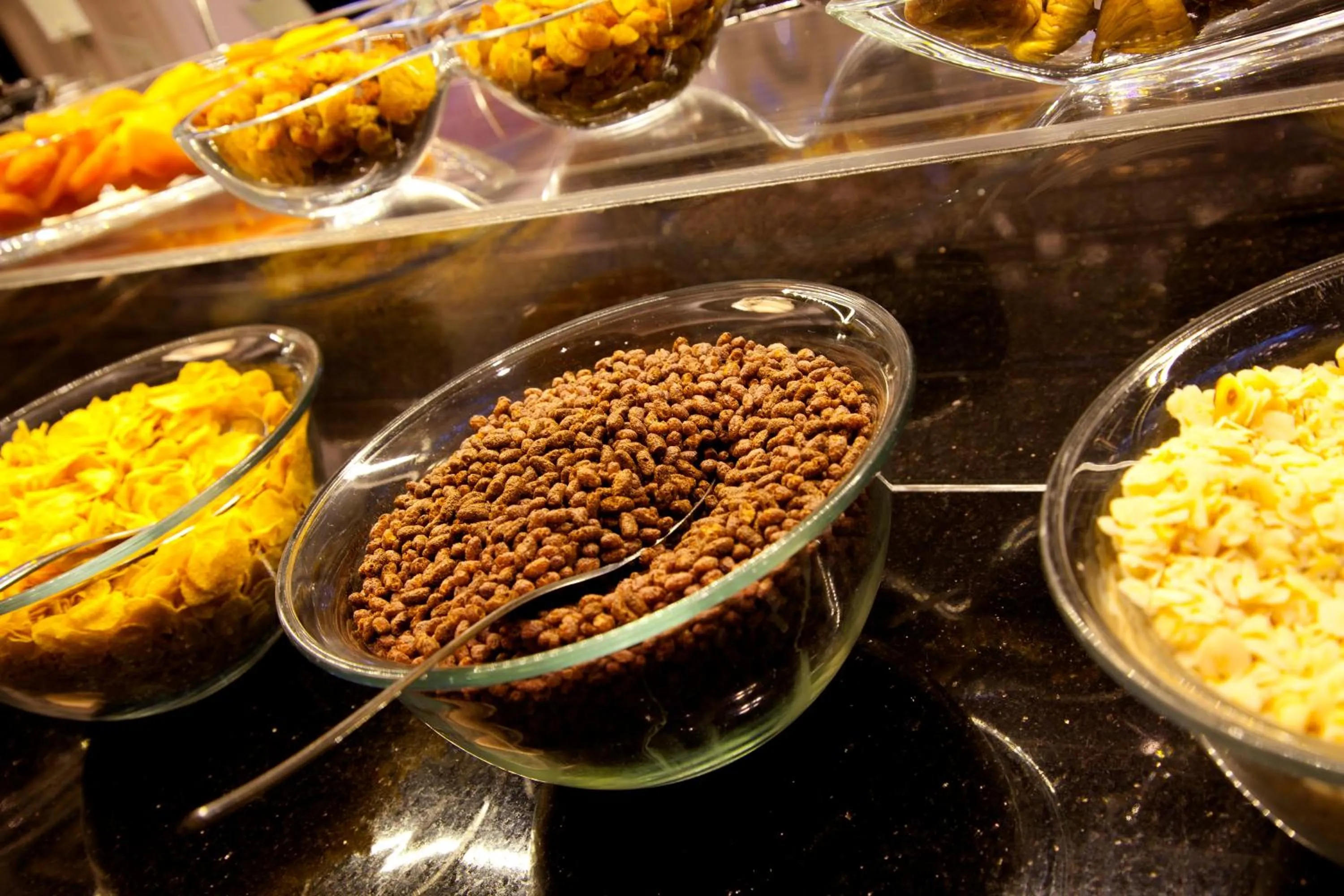 Food and drinks in Limak Ambassadore Hotel Ankara