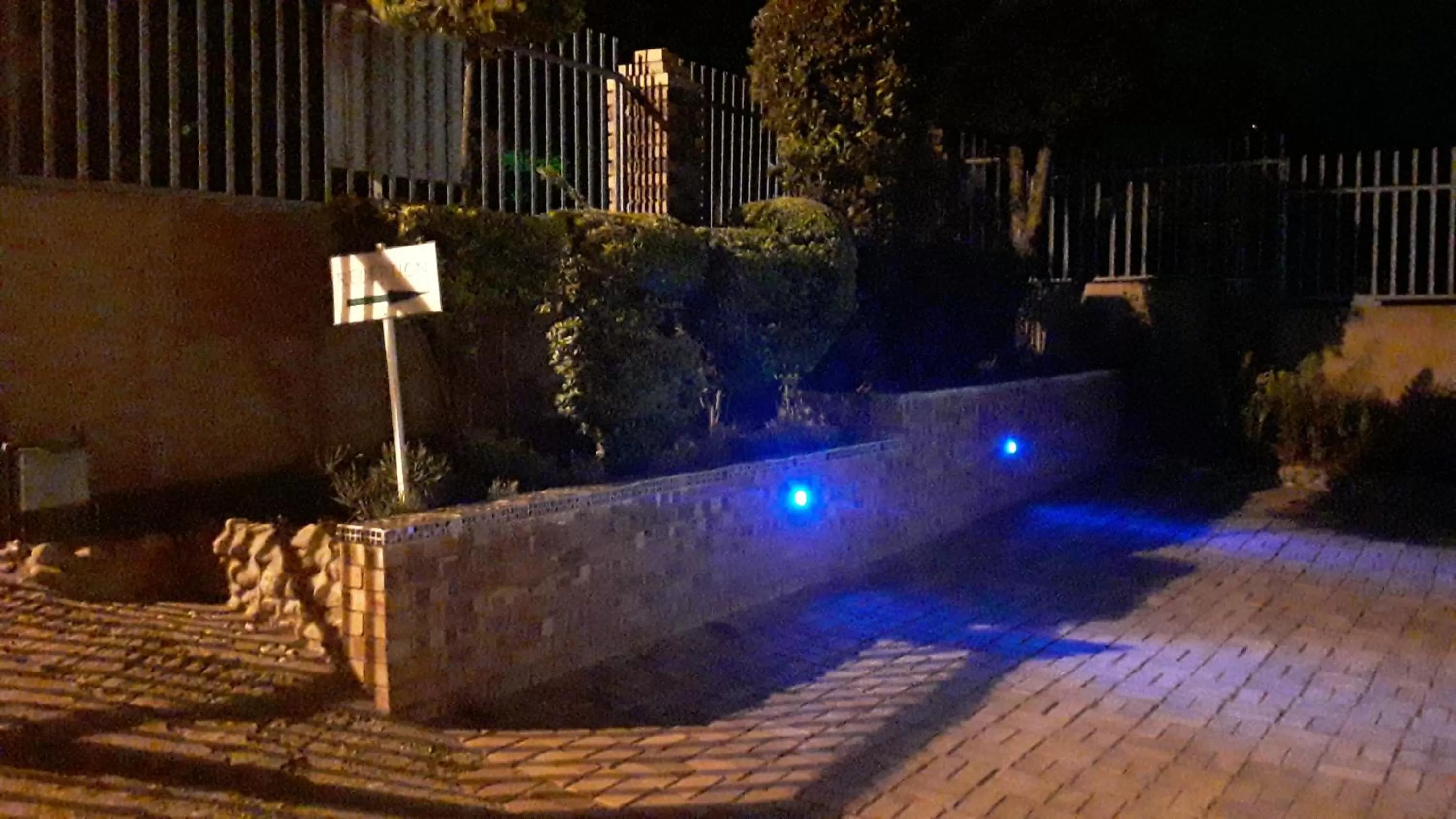 Garden view, Swimming Pool in Vuya Nathi Bed and Breakfast