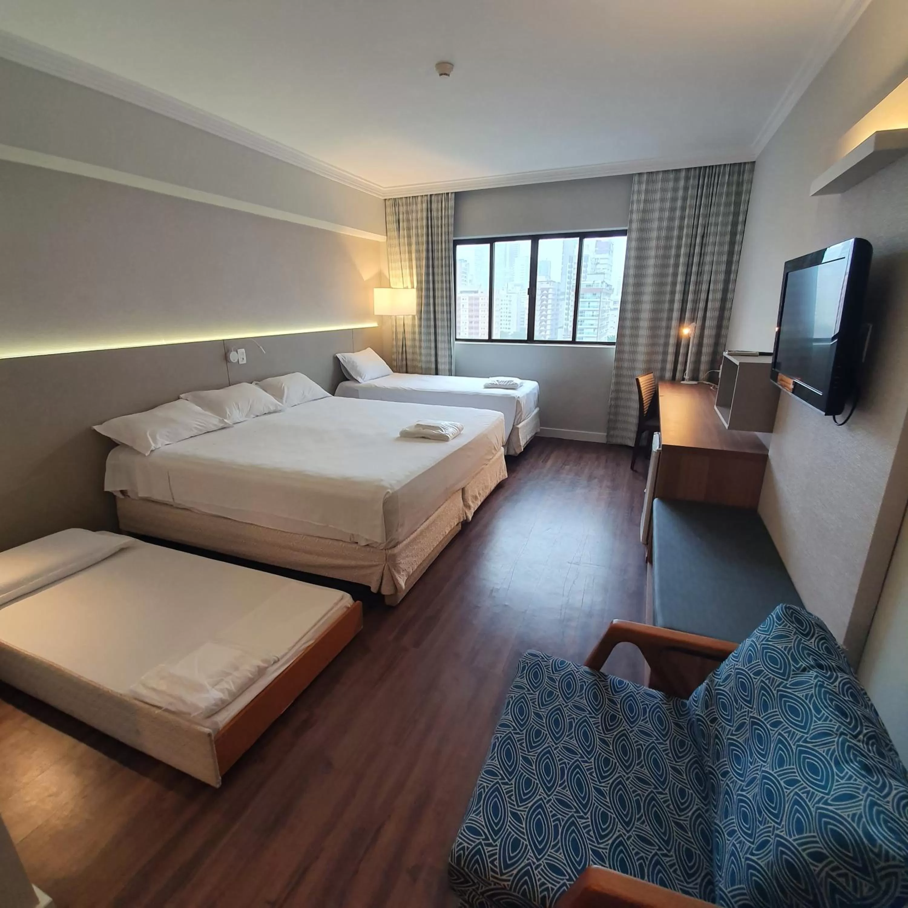 Family Room in Bourbon Convention Hotel Santos