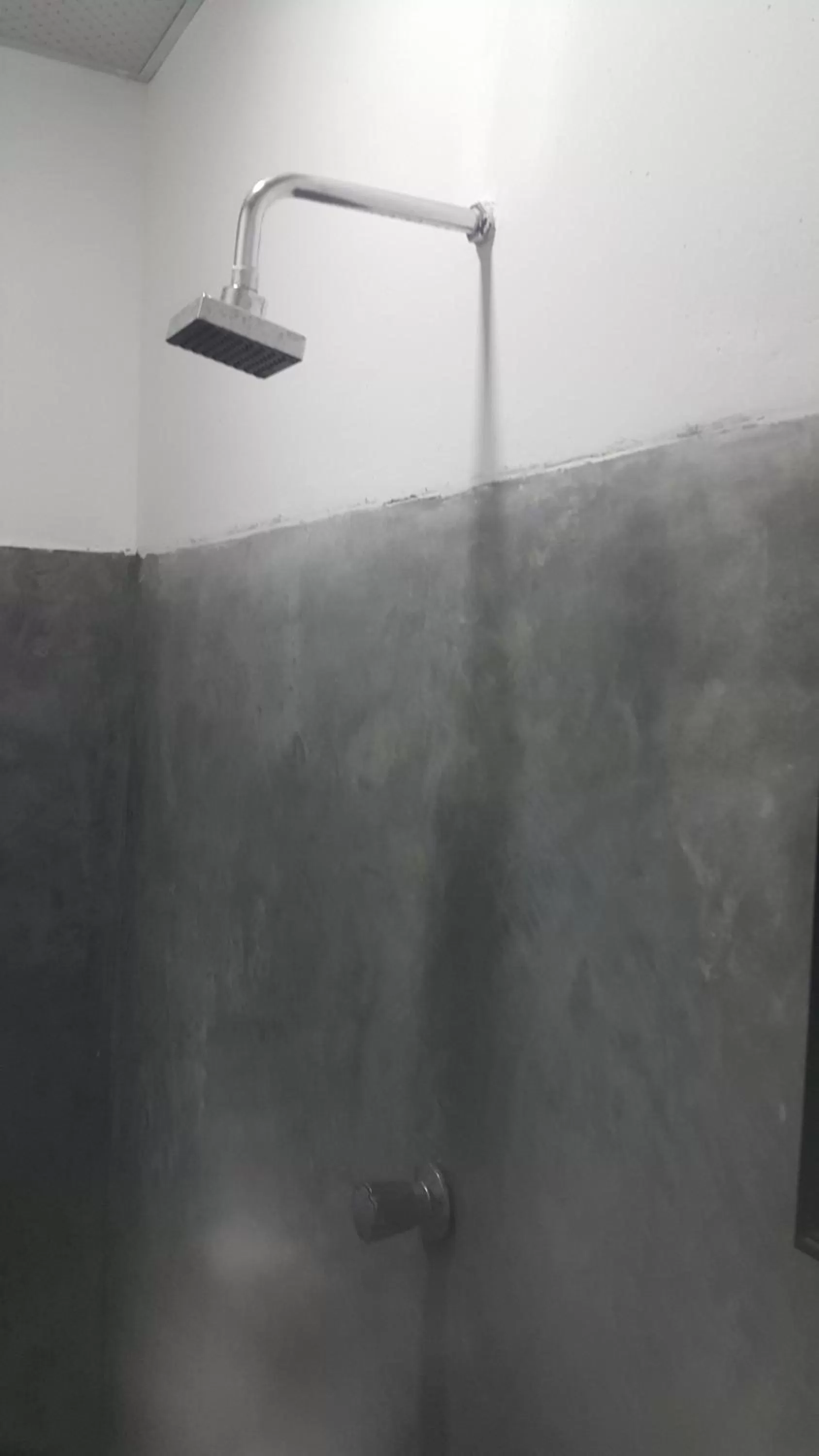 Bathroom in Green Almond Hotel