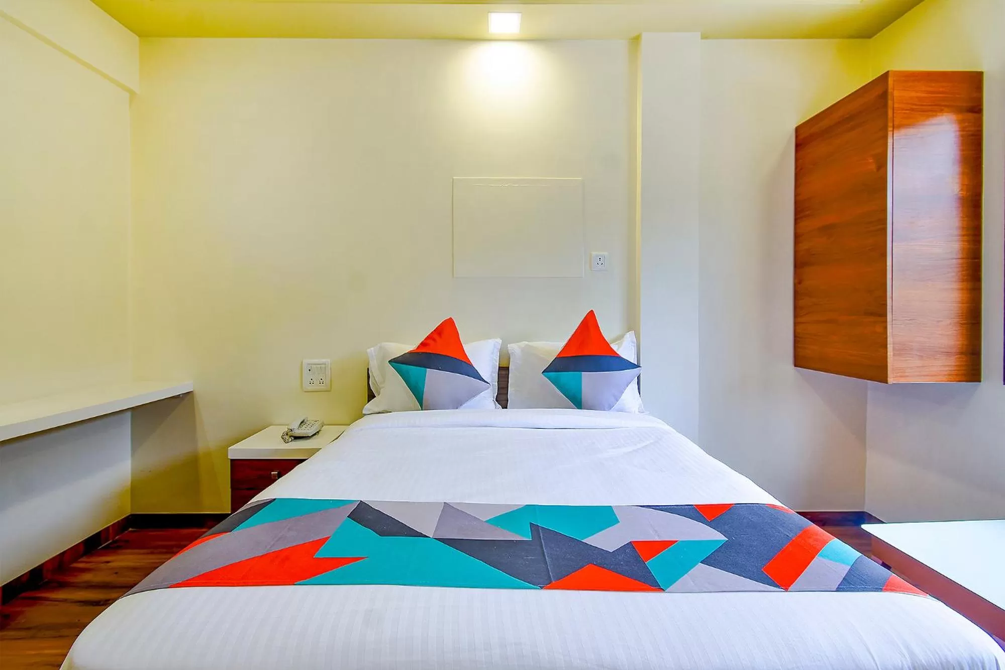 Bed in FabHotel Nandanvan