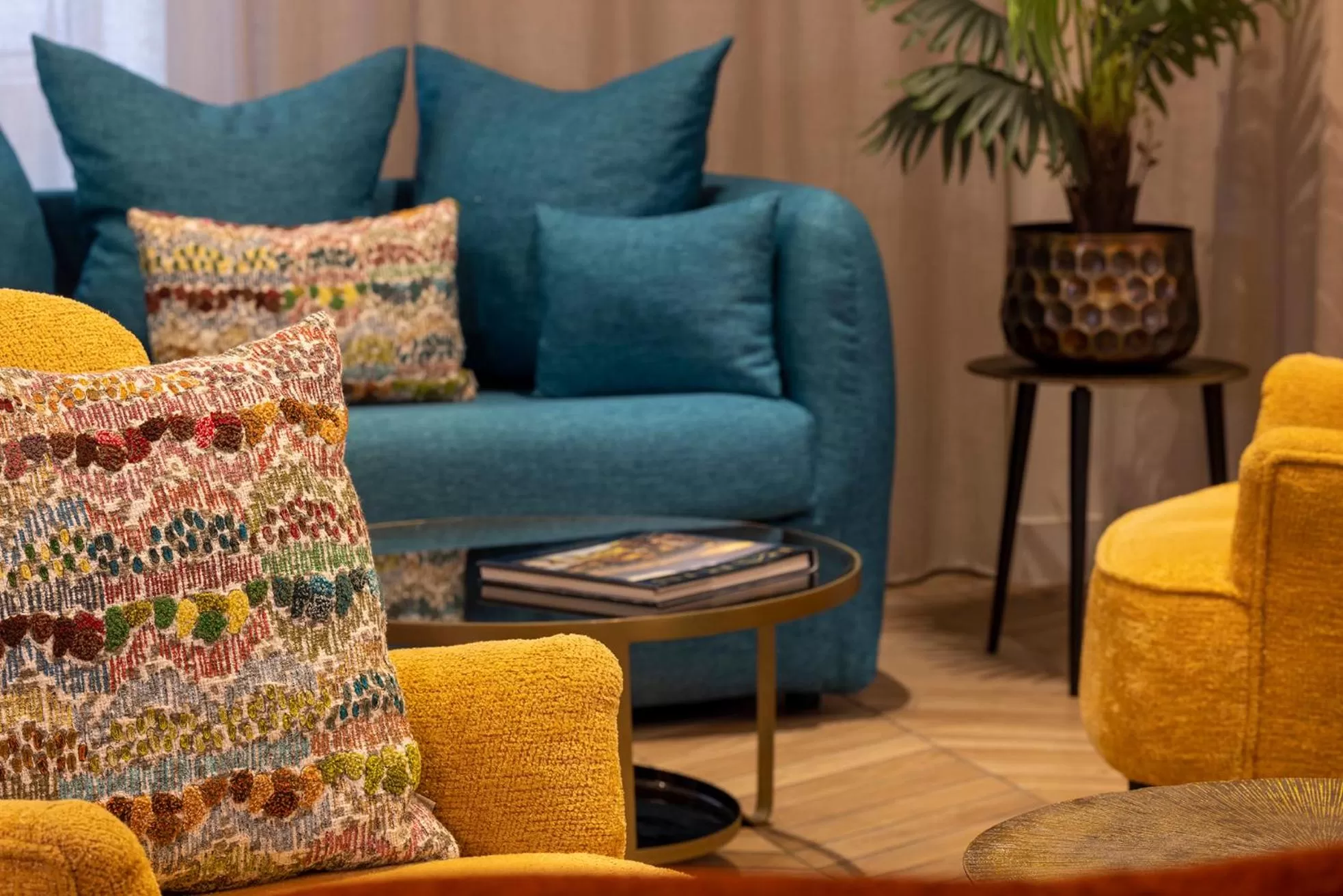 Seating area in Palym