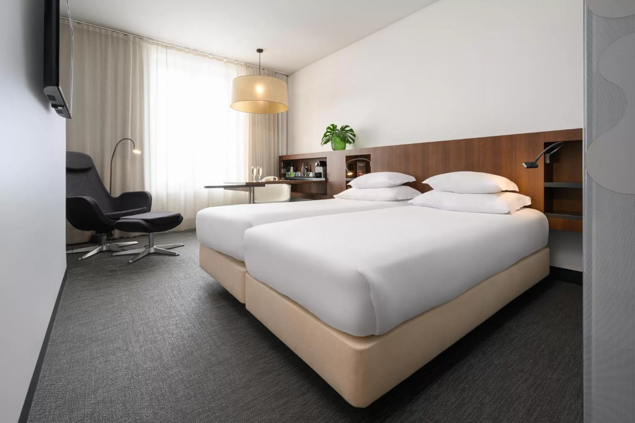 Bed in Inspira Liberdade Boutique Hotel