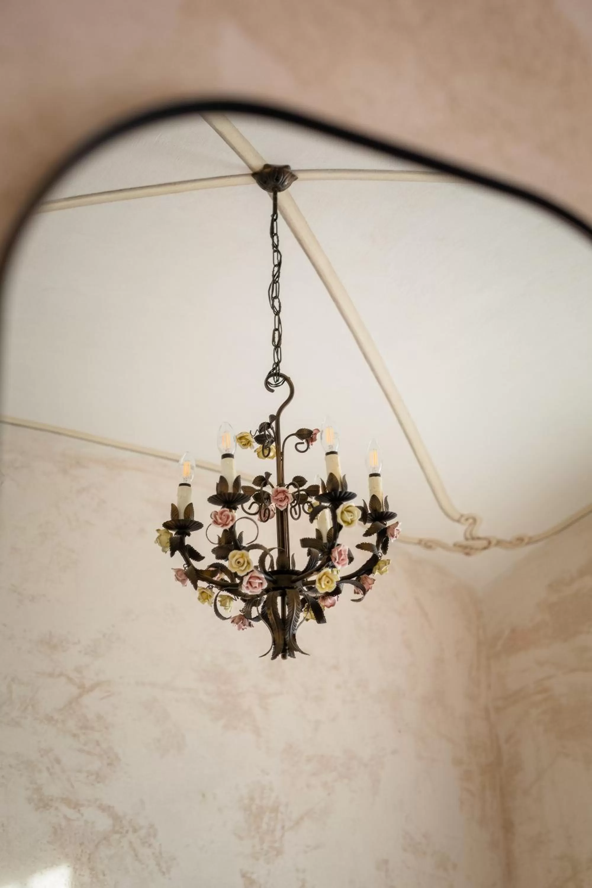 Photo of the whole room in OGNISSANTI GuestHouse & Suites