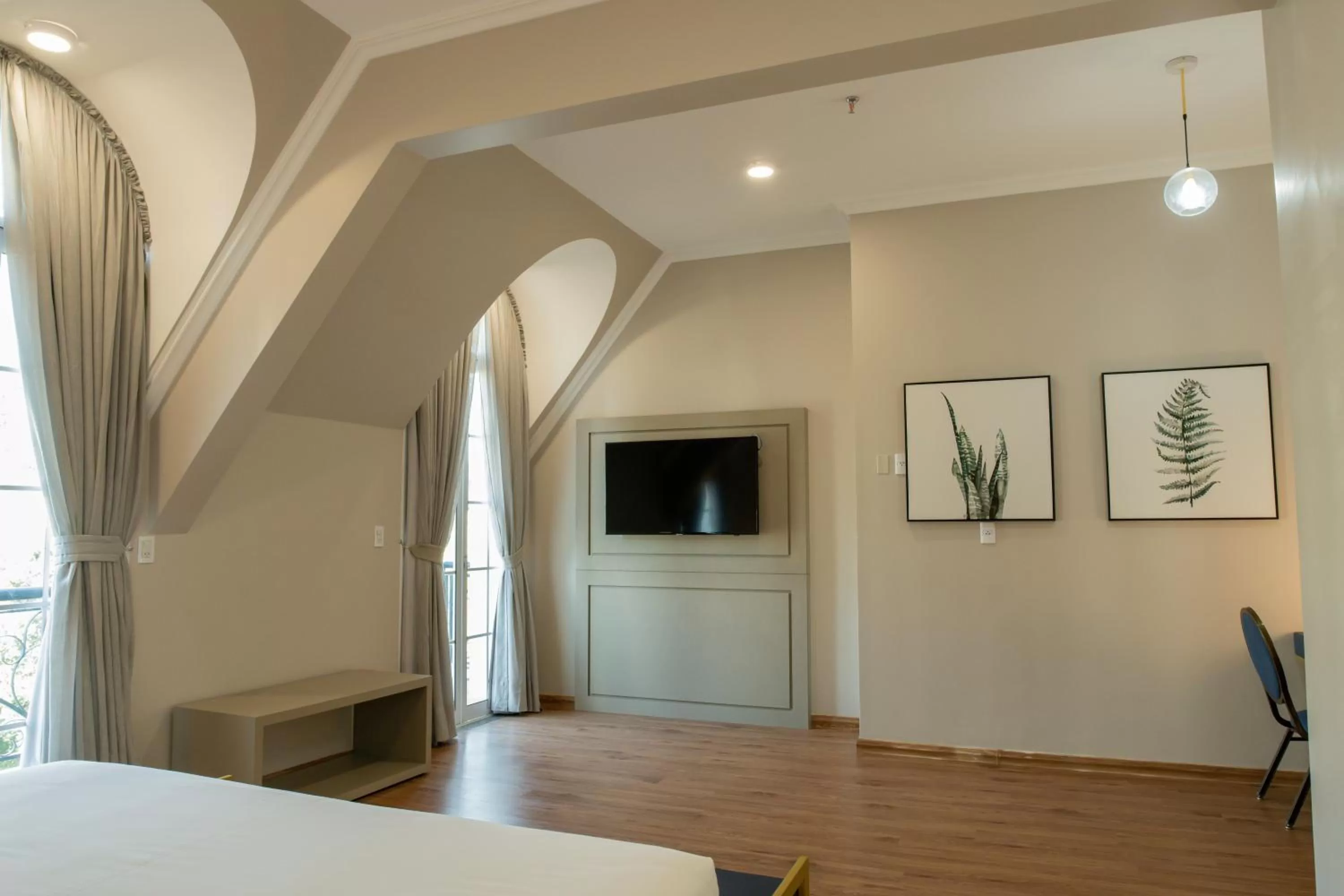 Seating area, Bed in Bisinii Boutique Hotel