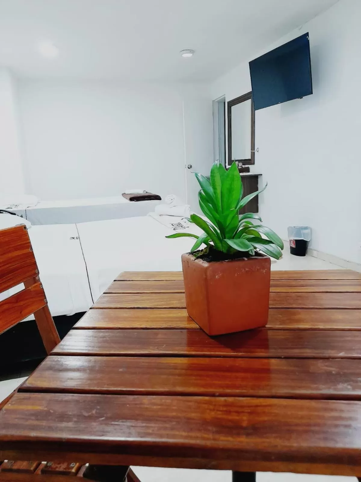 TV and multimedia, TV/Entertainment Center in Hotel Saint John