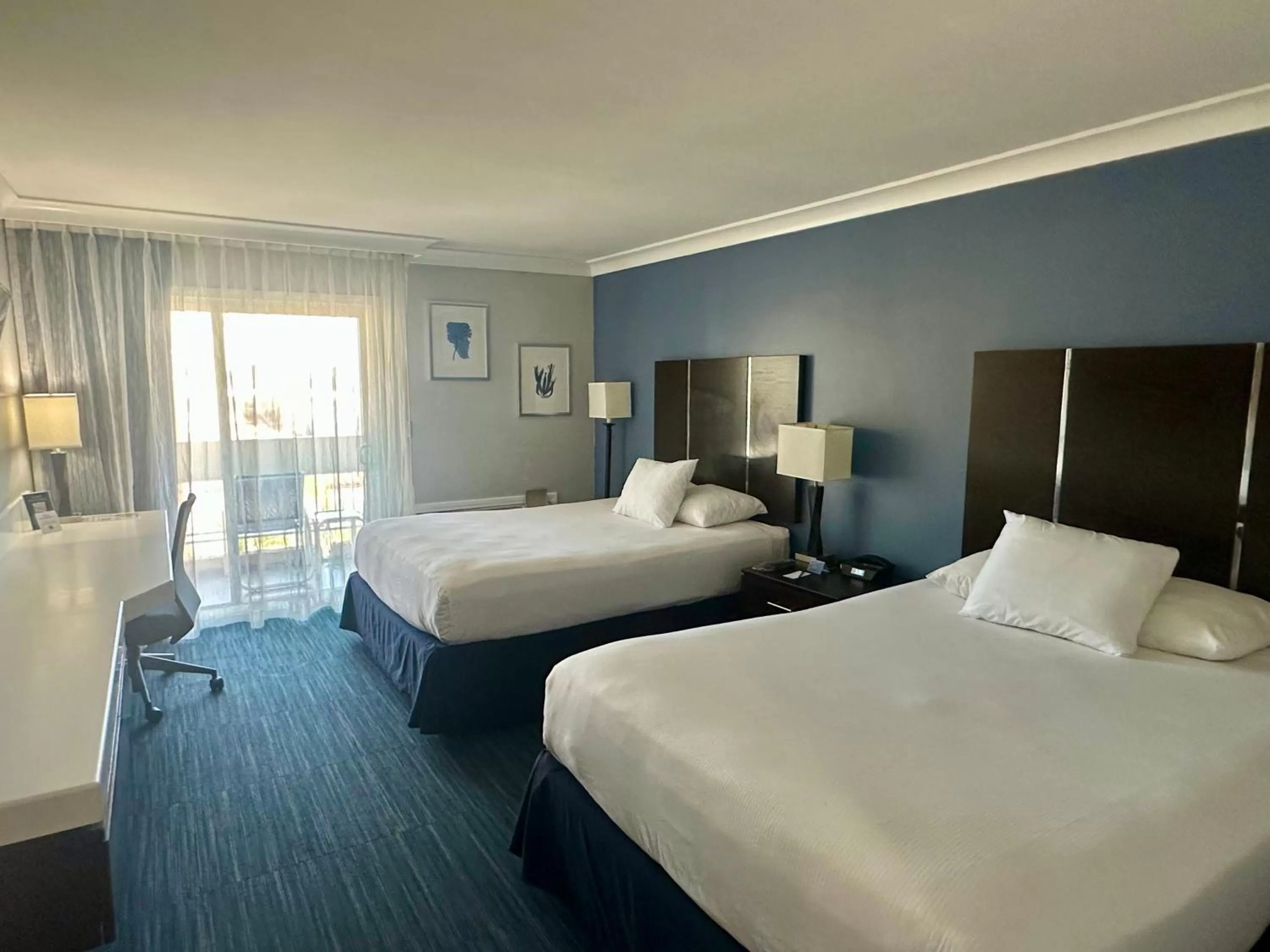 Bed in The Pacific Inn