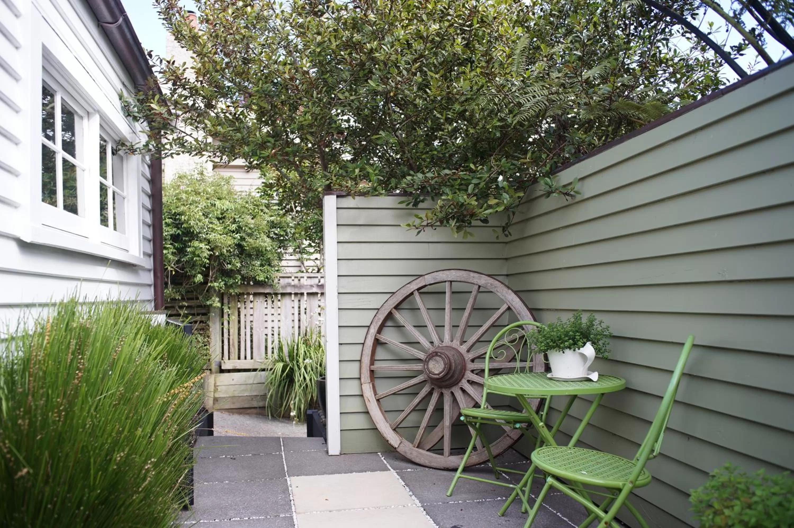 Balcony/Terrace in Issey Manor