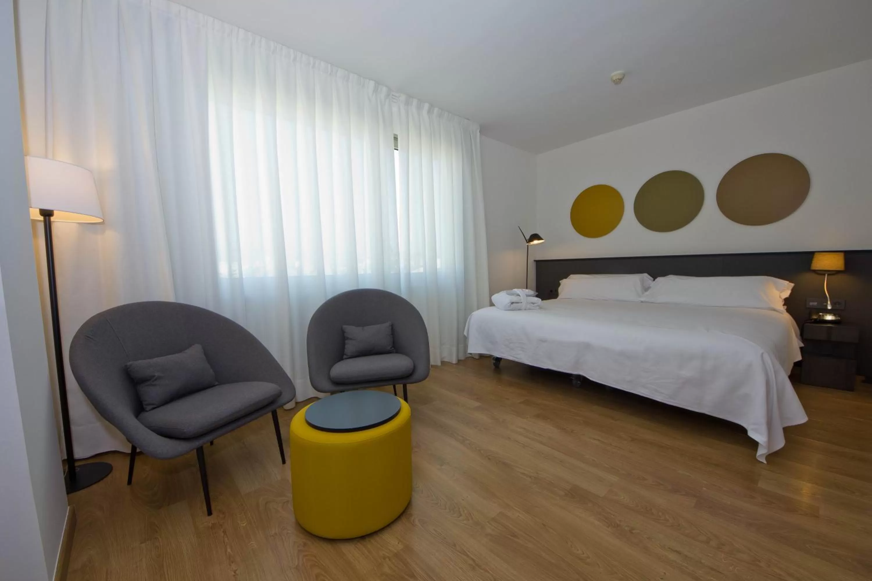 Bed in Aparthotel Atenea Valles