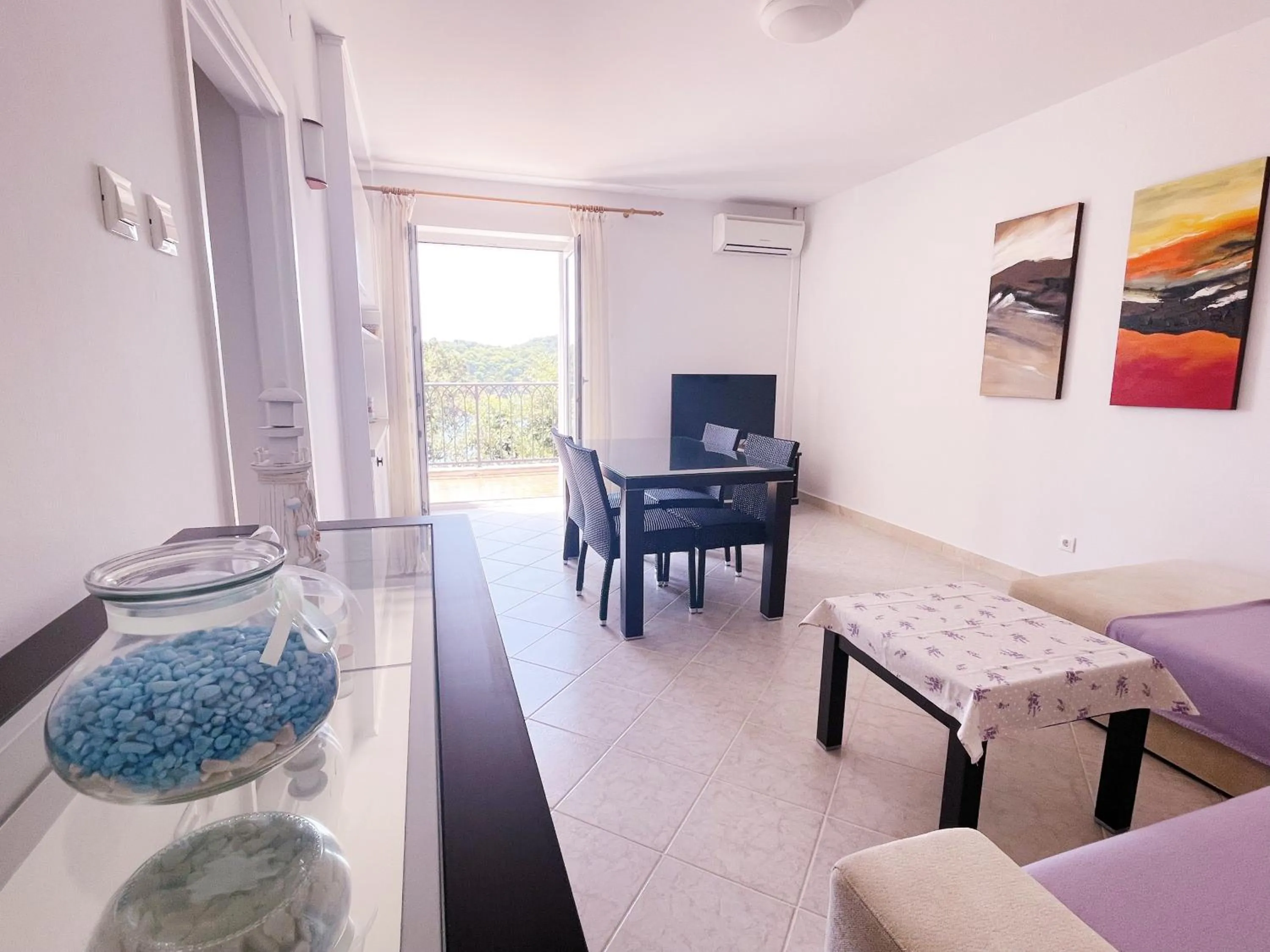 Apartments Villa Marijeta with Free Parking