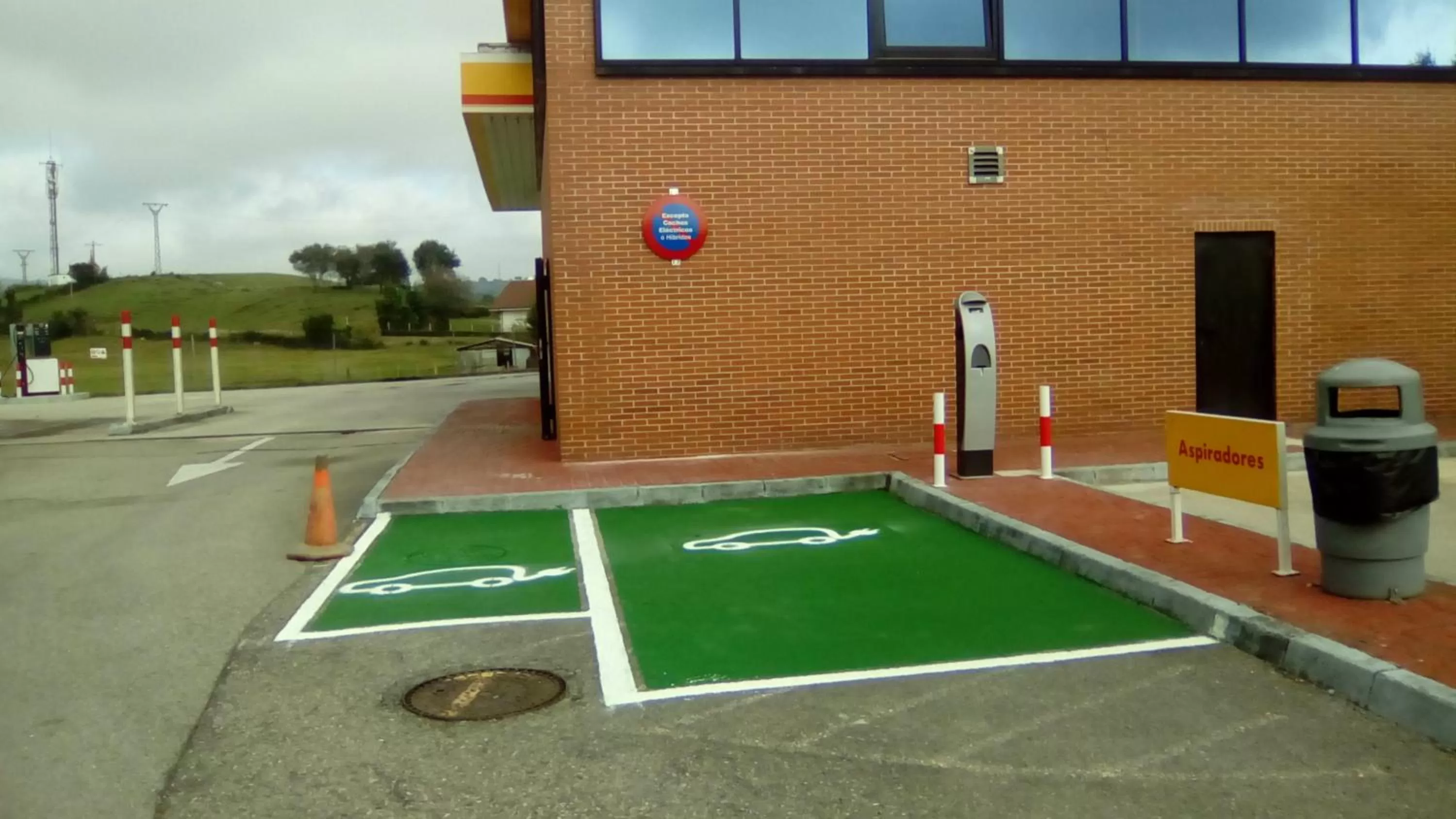 Area and facilities in Puerta de Santillana