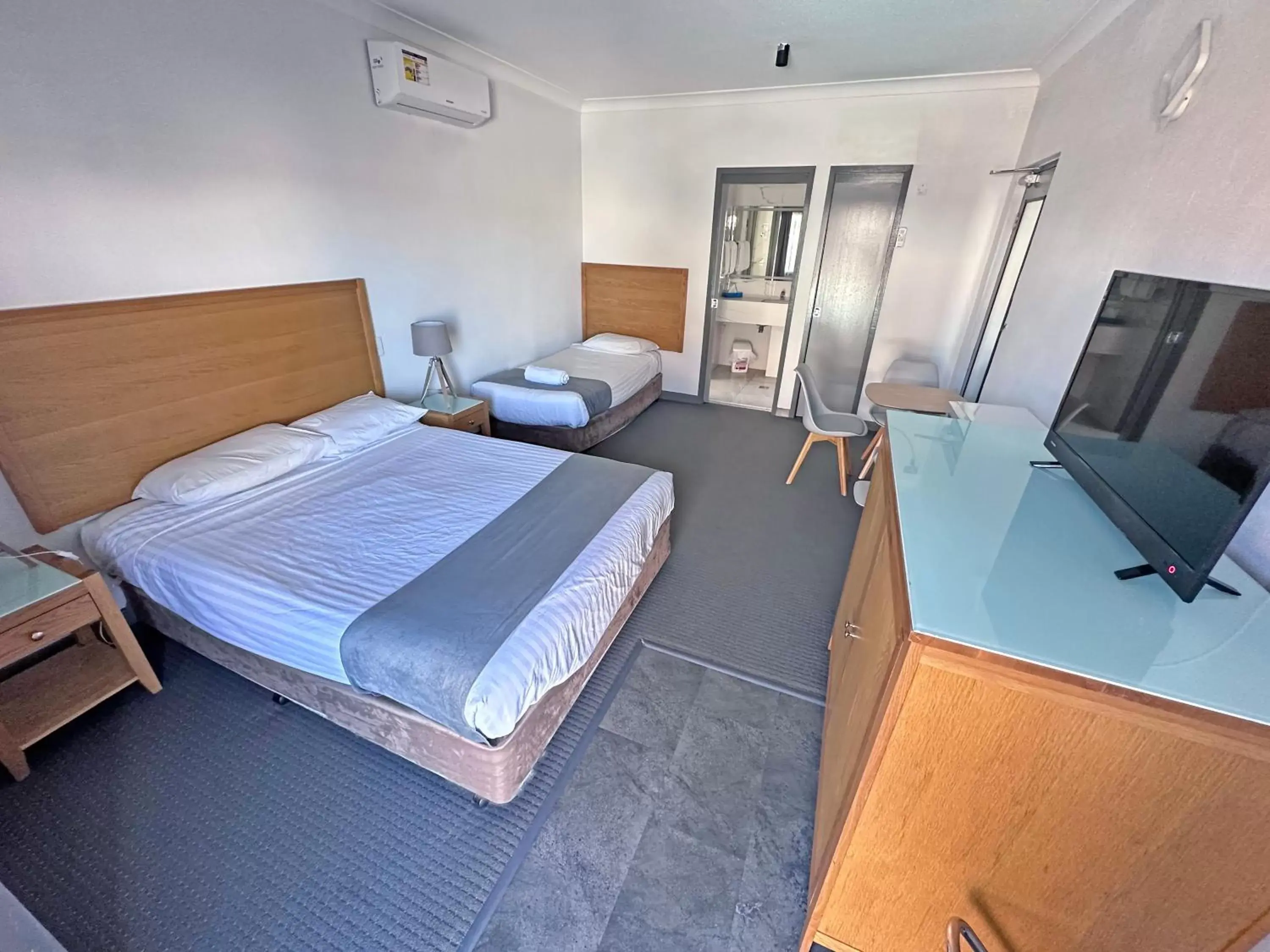 Executive Twin Room in Spa Village Travel Inn Executive Twin Room in Spa Village Travel Inn