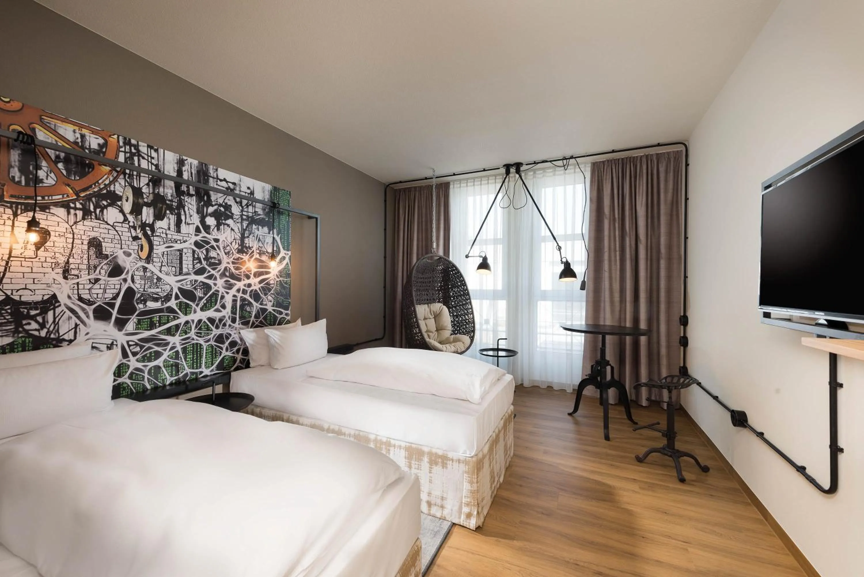 Photo of the whole room, Bed in Seminaris Hotel Nürnberg