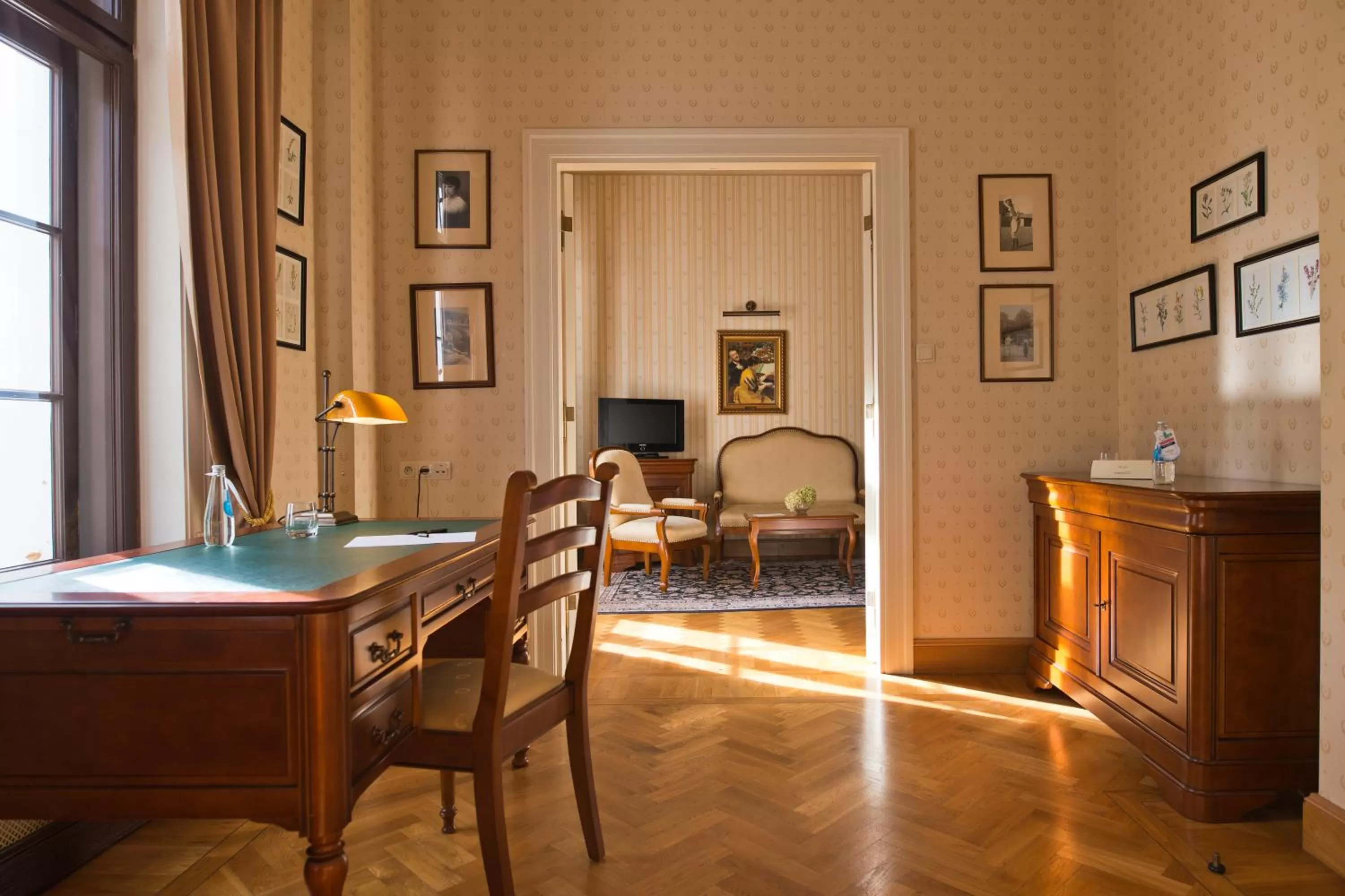 Photo of the whole room in Pałac Wiejce