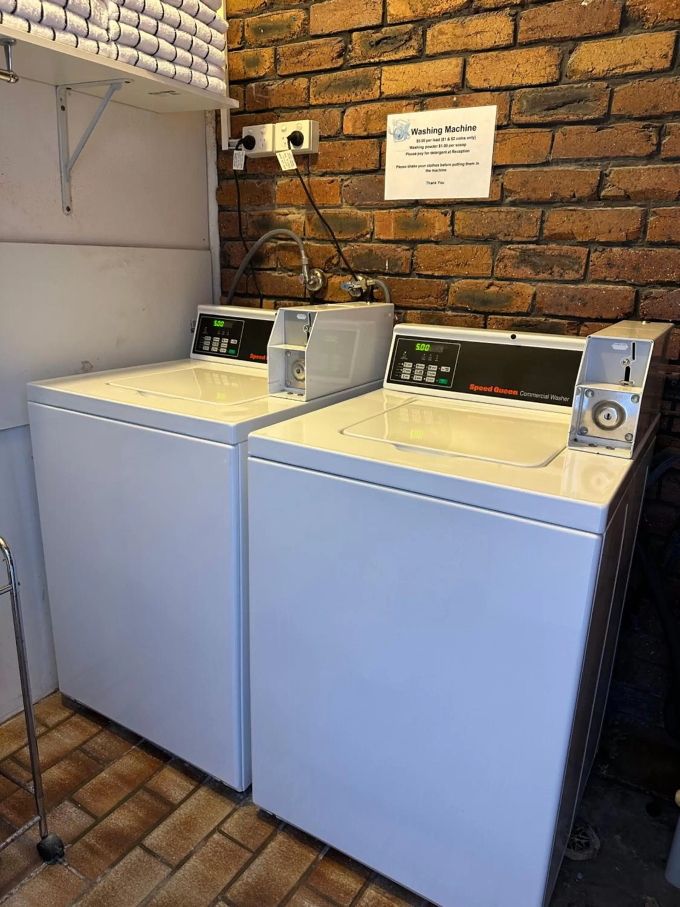 laundry in Logan City Motor Inn