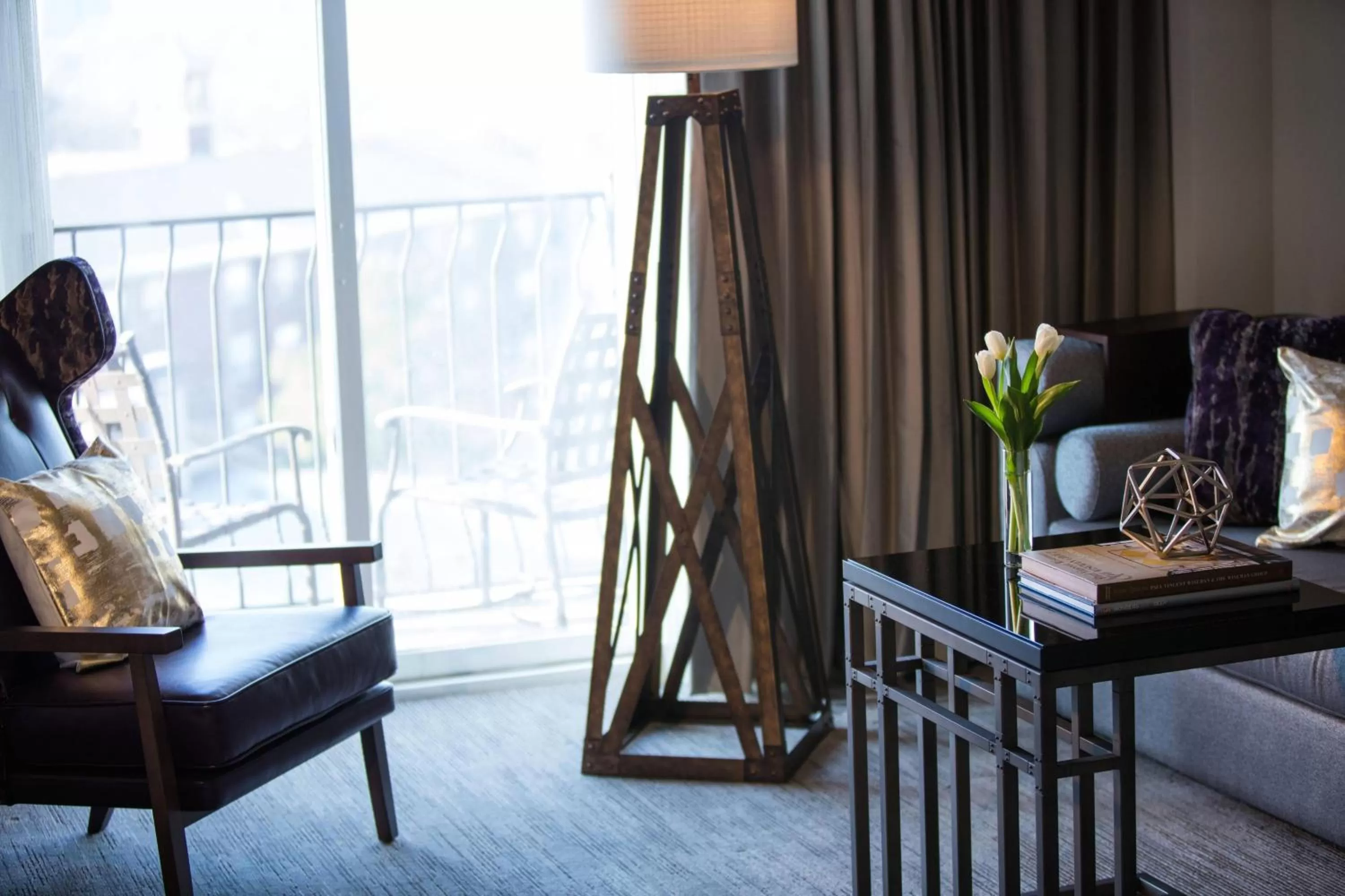 Photo of the whole room in Renaissance Waterford Oklahoma City Hotel