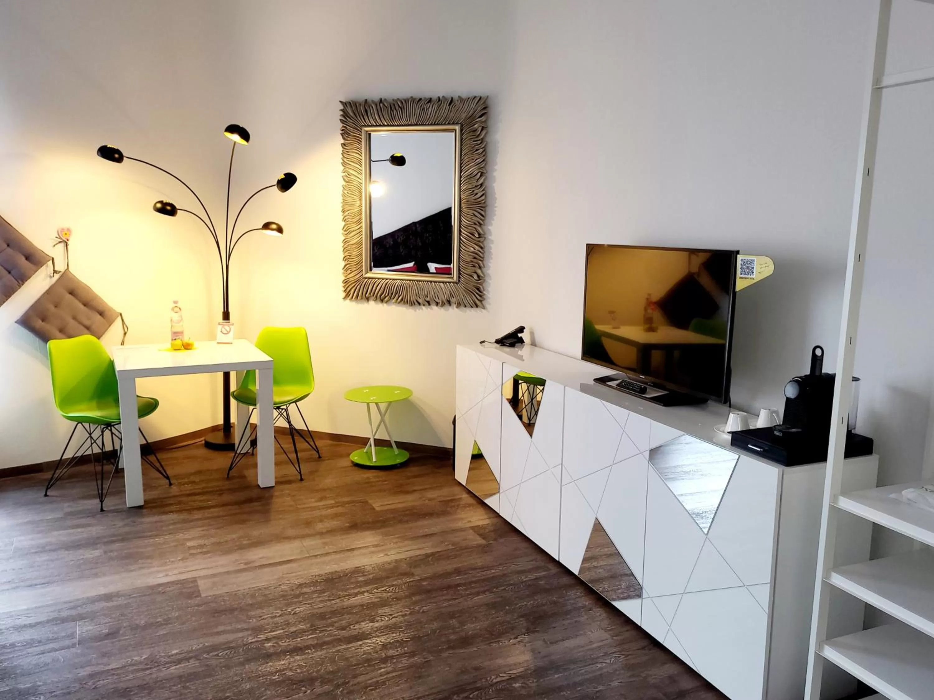 TV and multimedia in artHOTEL Magdeburg