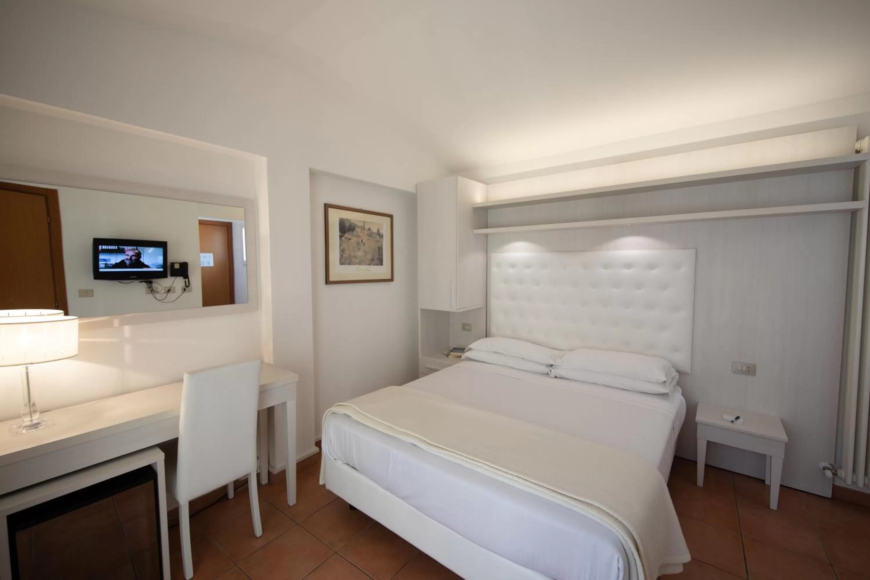 Bedroom, Bed in Albergo Rossini 1936