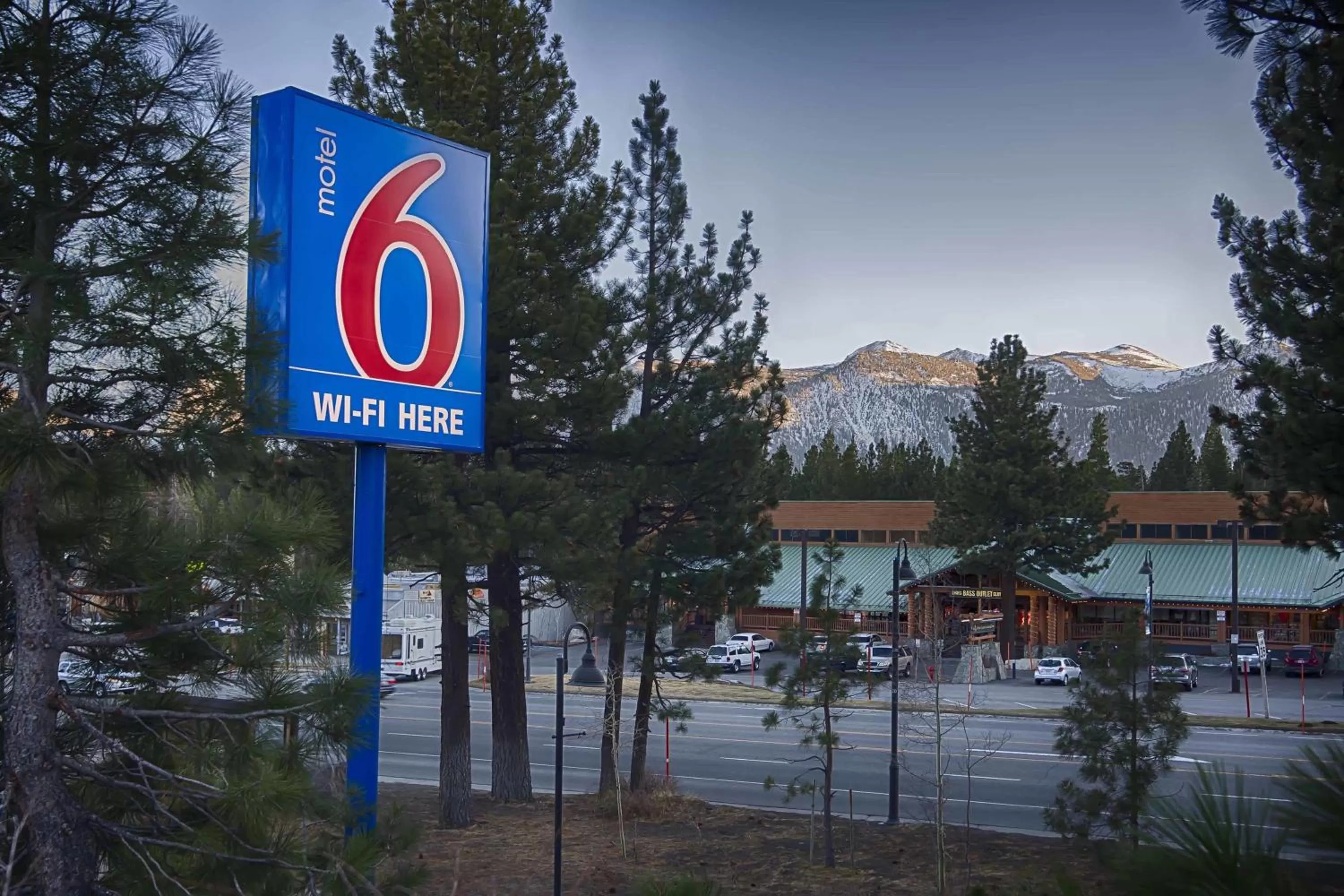 Facade/entrance in Motel 6-Mammoth Lakes, CA