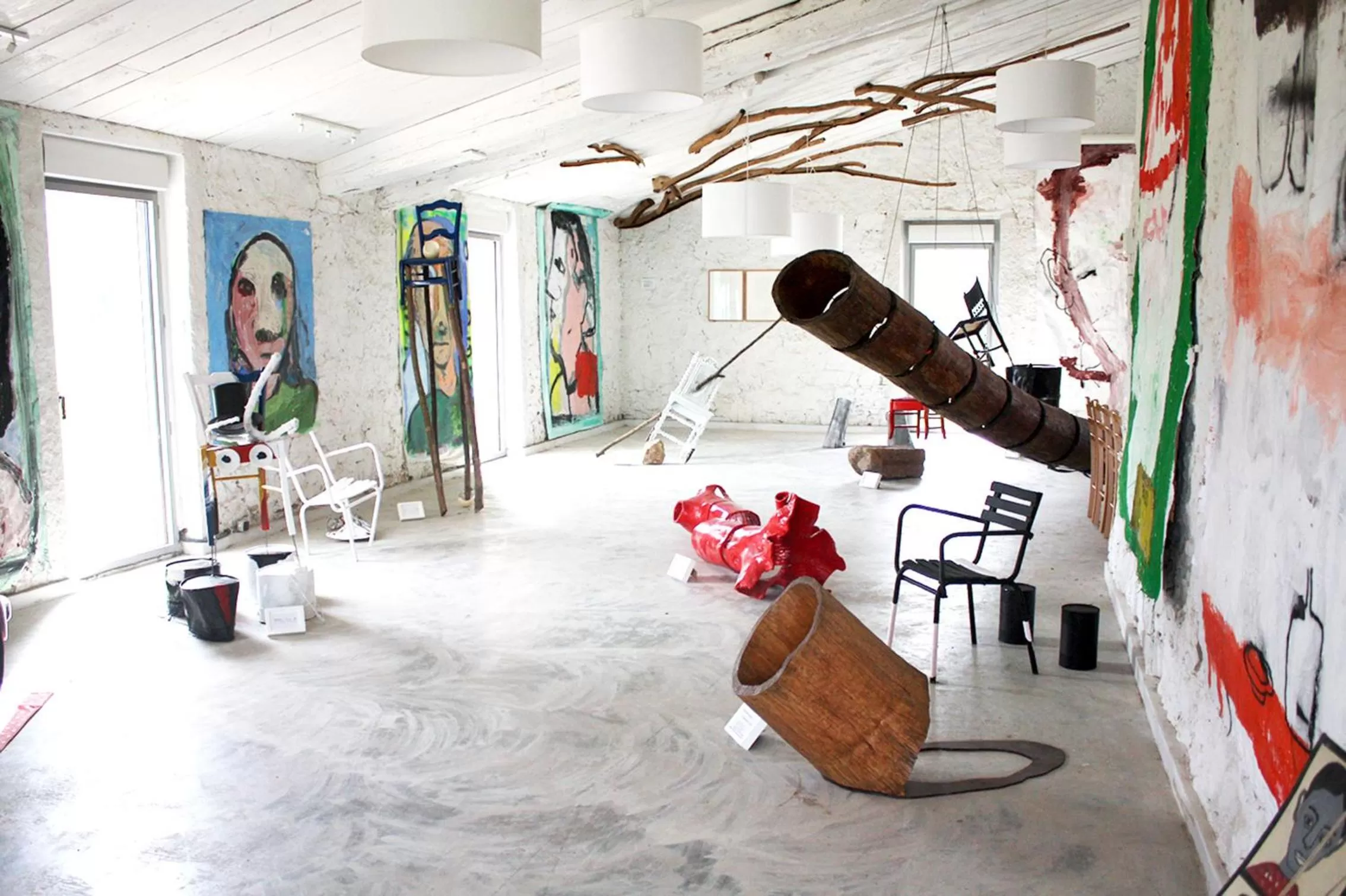 Entertainment in Domaine Regis Freres