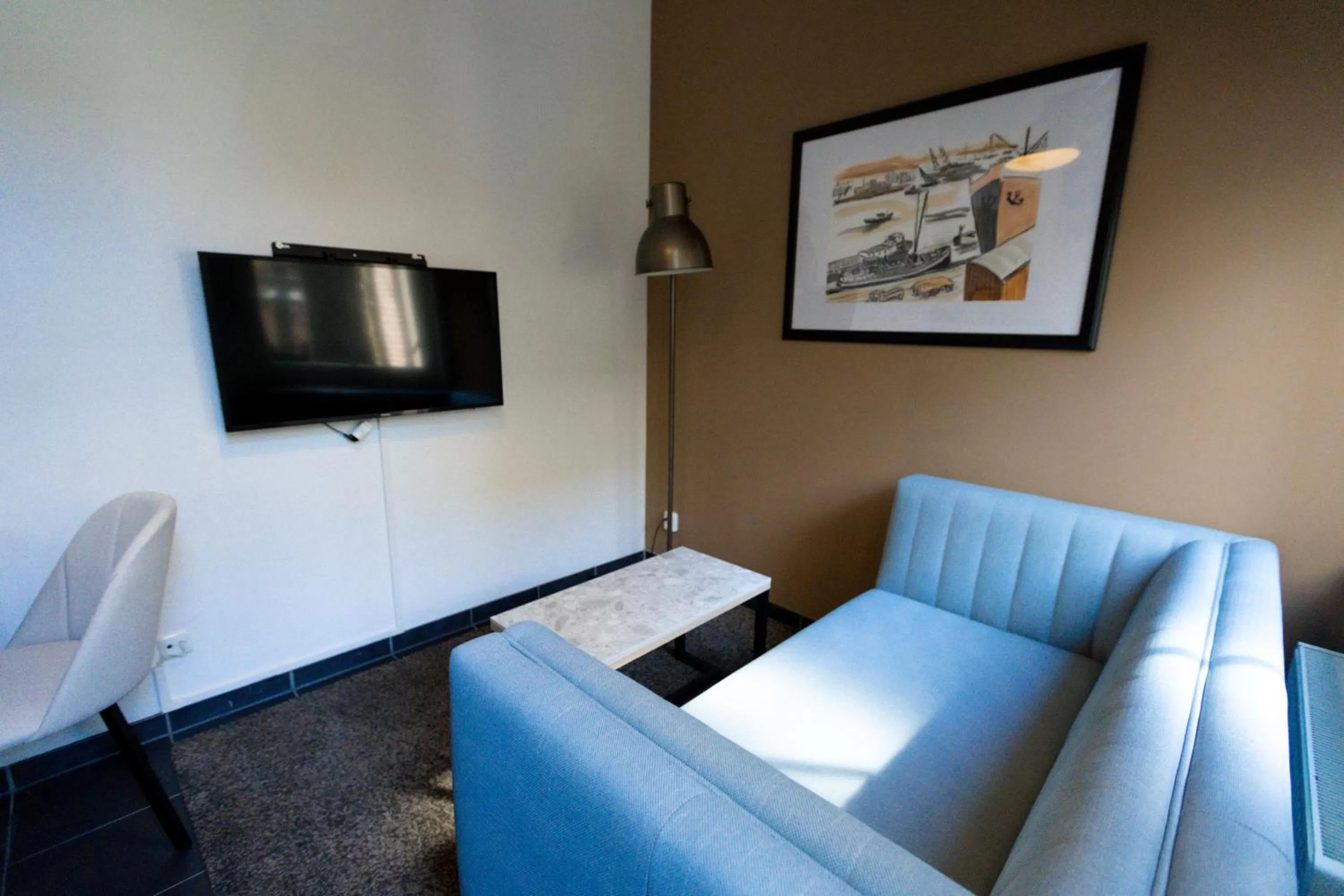 Living room in Plantage Garden Apartments