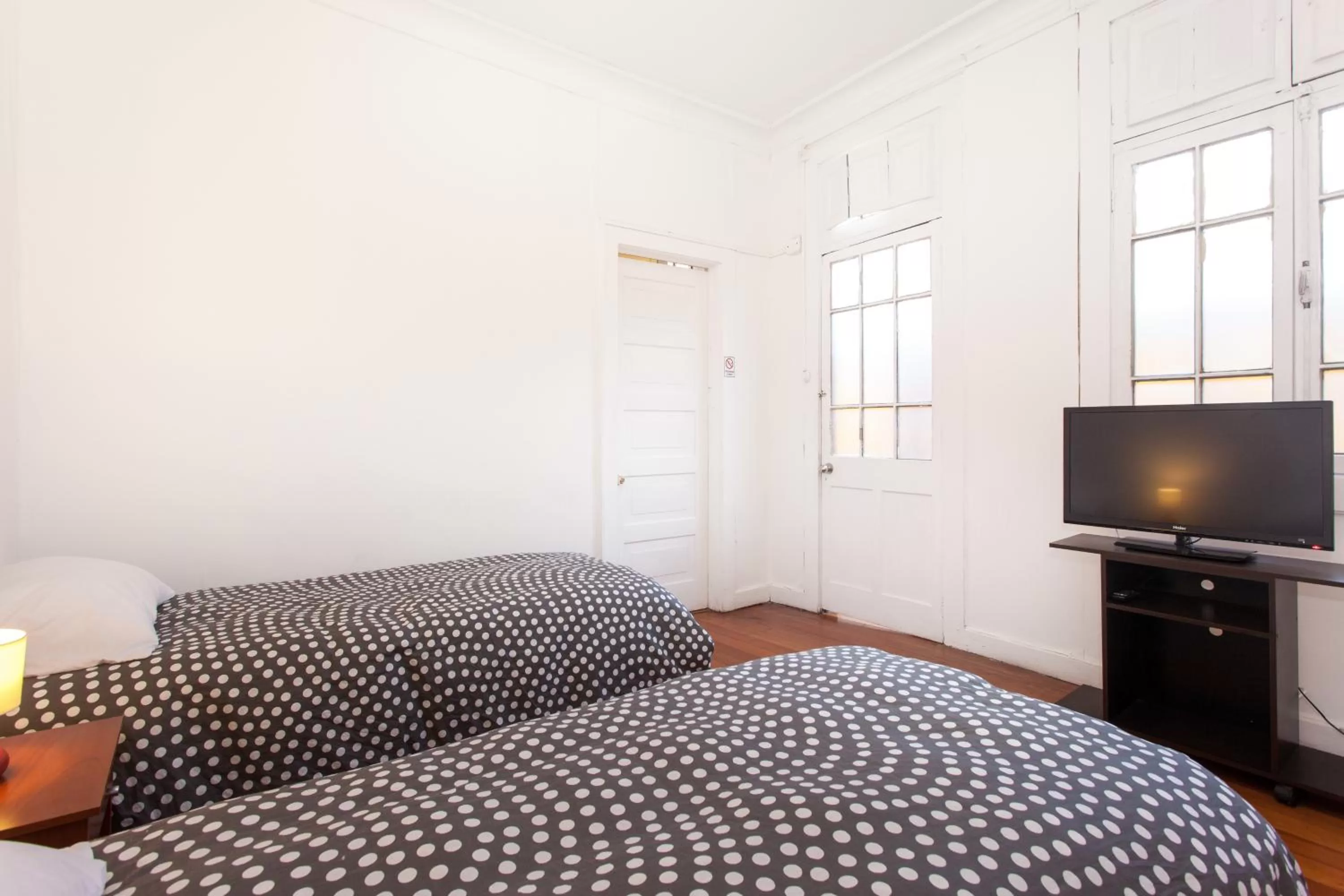 Photo of the whole room, Bed in Italia Suite