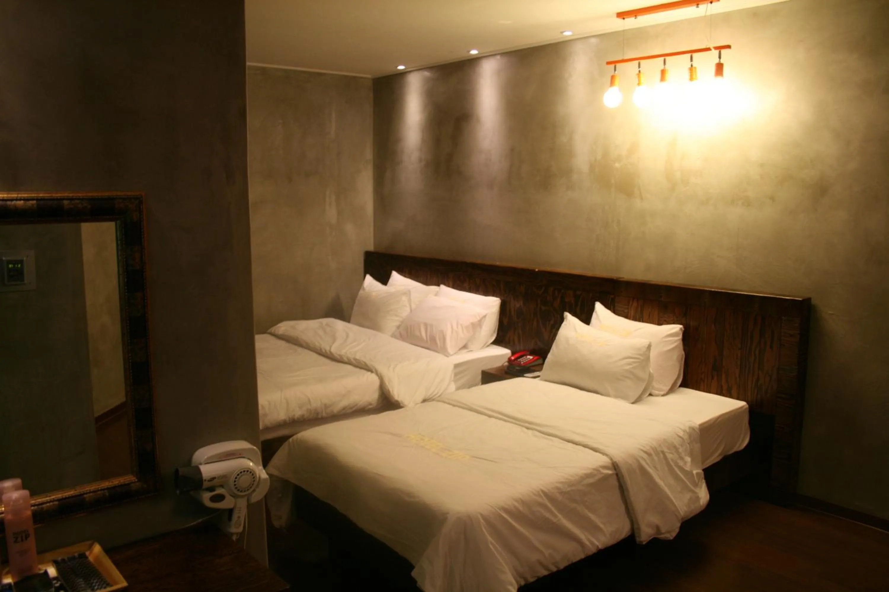 Photo of the whole room, Bed in ZIP Hotel