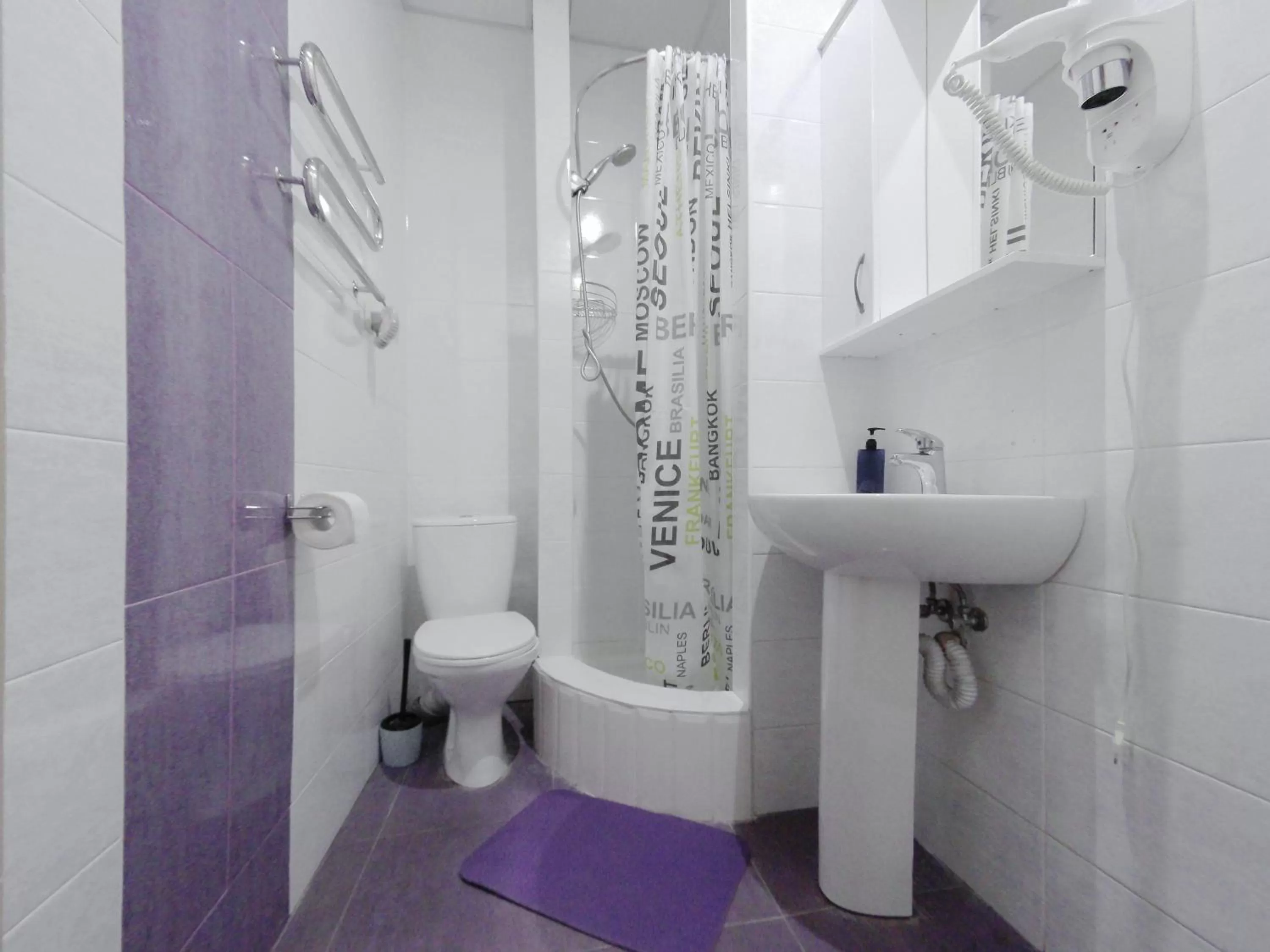 Bathroom in Mini hotel Non-Stop