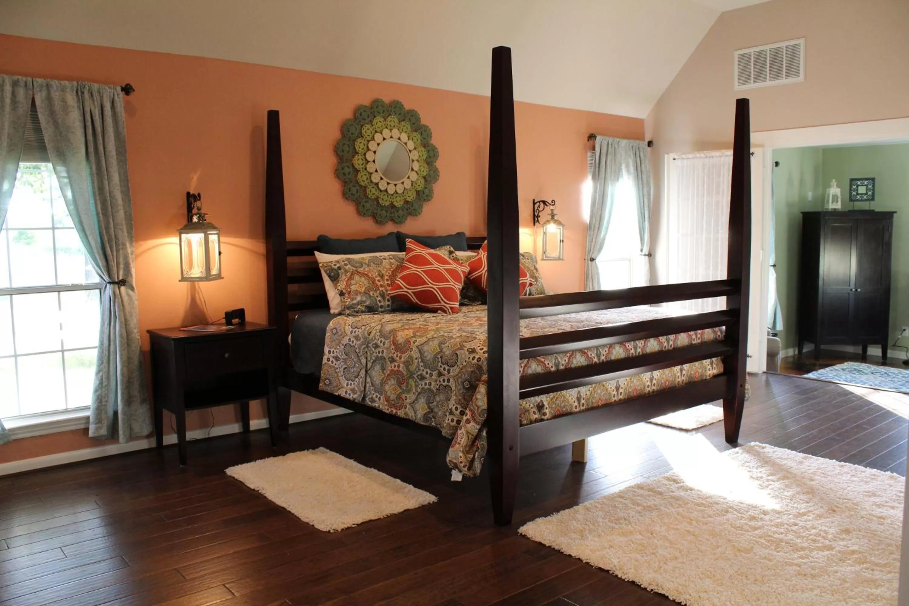 Bed in Maple Creek Bed&Breakfast
