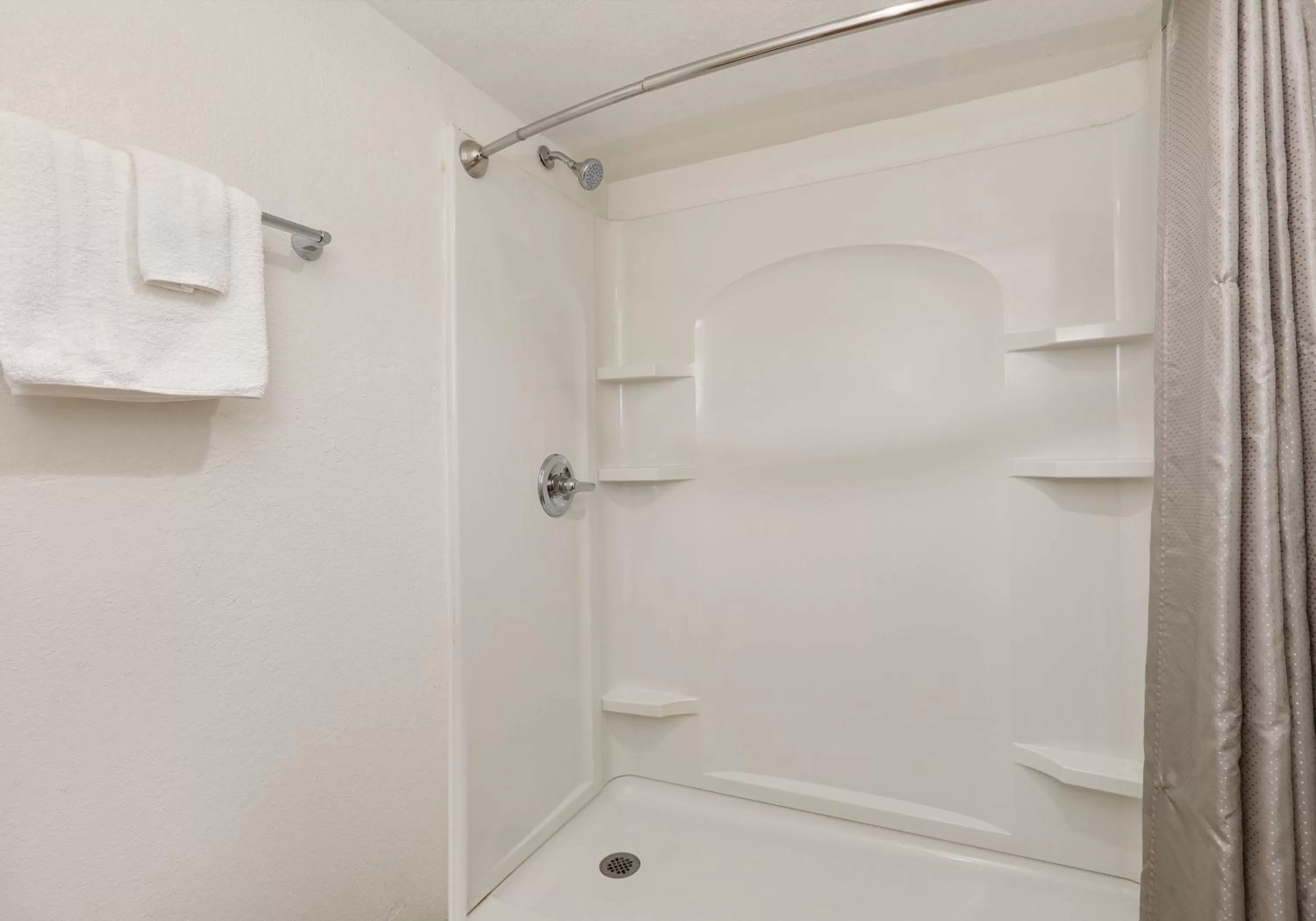 Bathroom in Super 8 by Wyndham Fort Smith