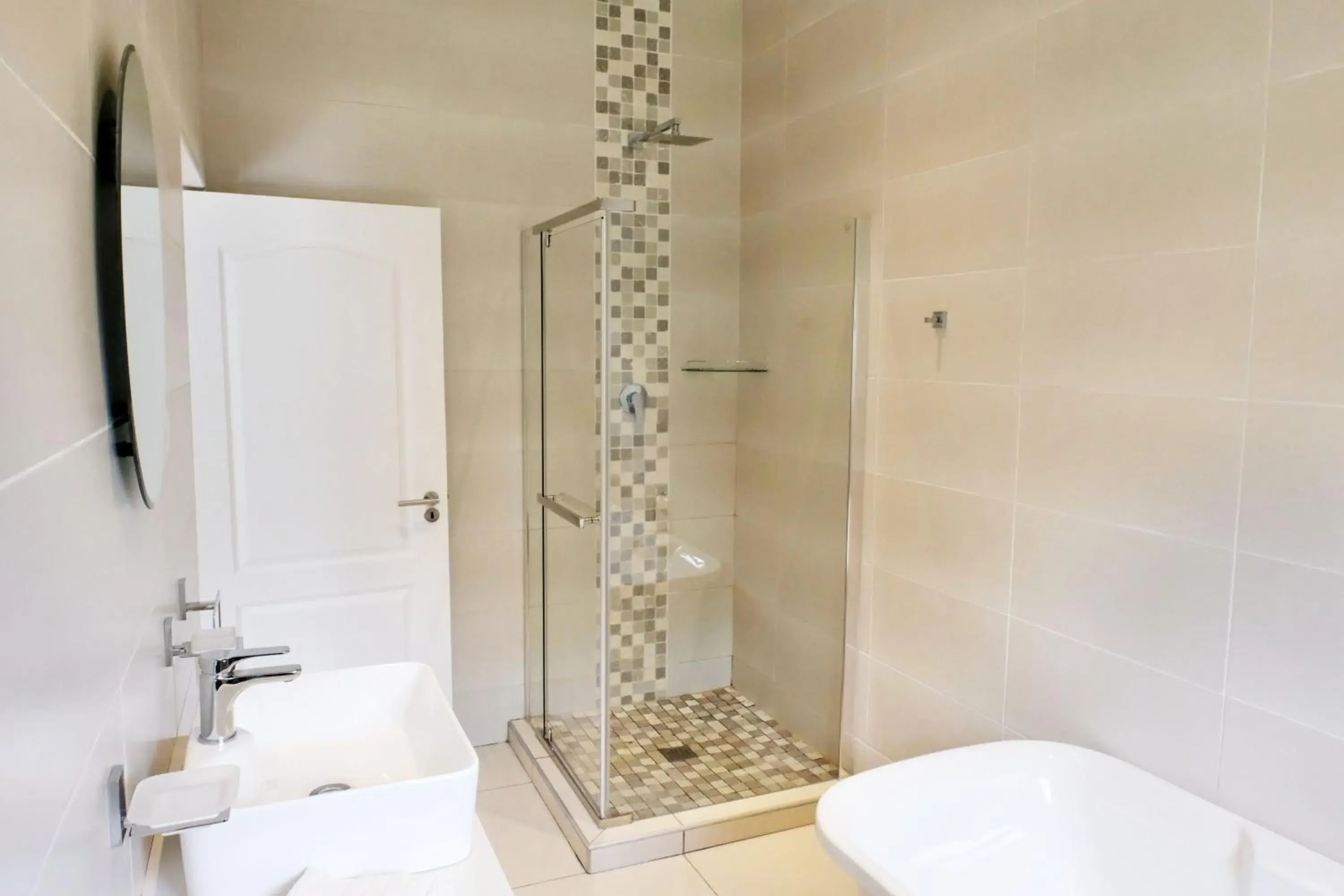 Deluxe King Room in Vine Guesthouse Deluxe King Room in Vine Guesthouse