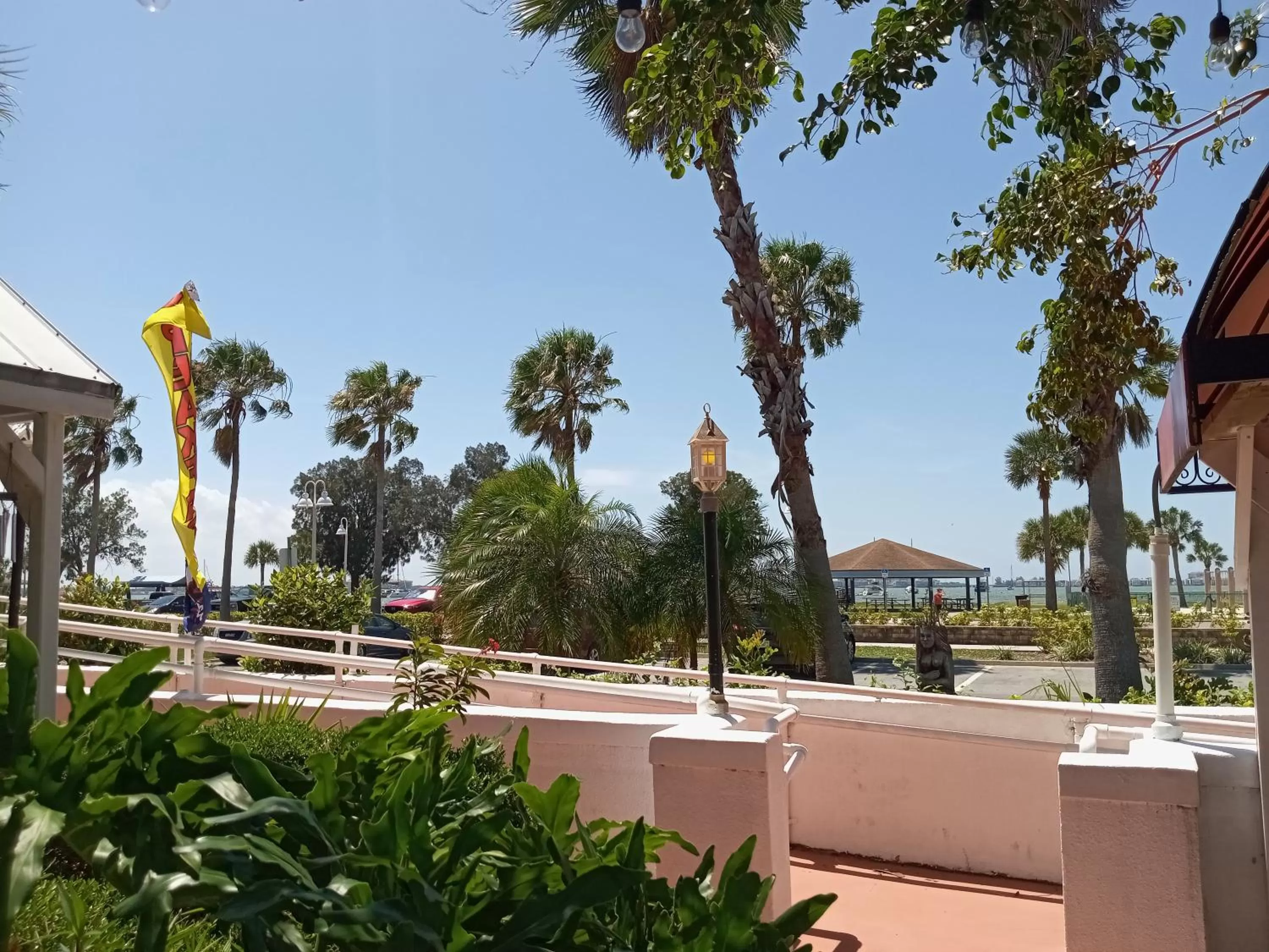 Day in Sea Breeze Manor Inn