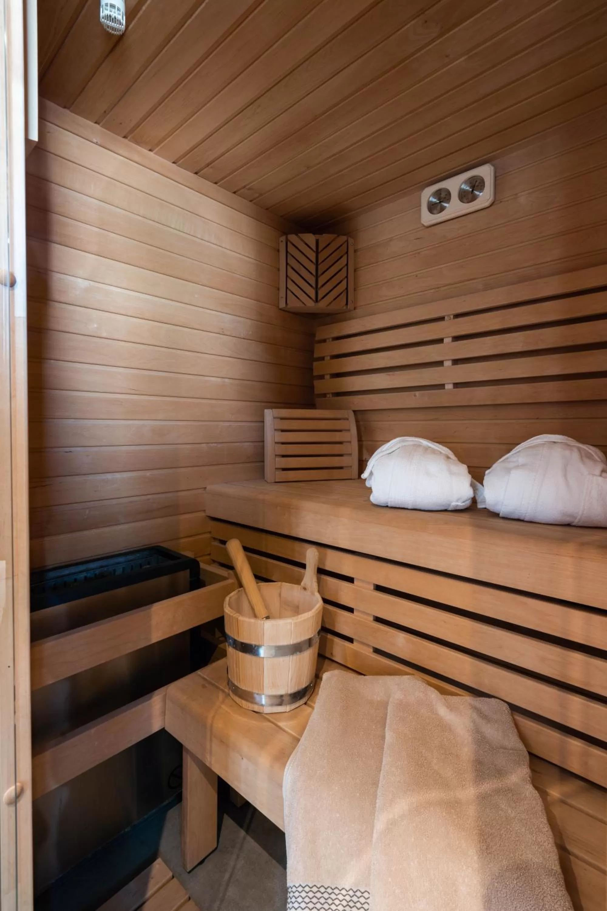 Sauna in Hotel Luina Beach