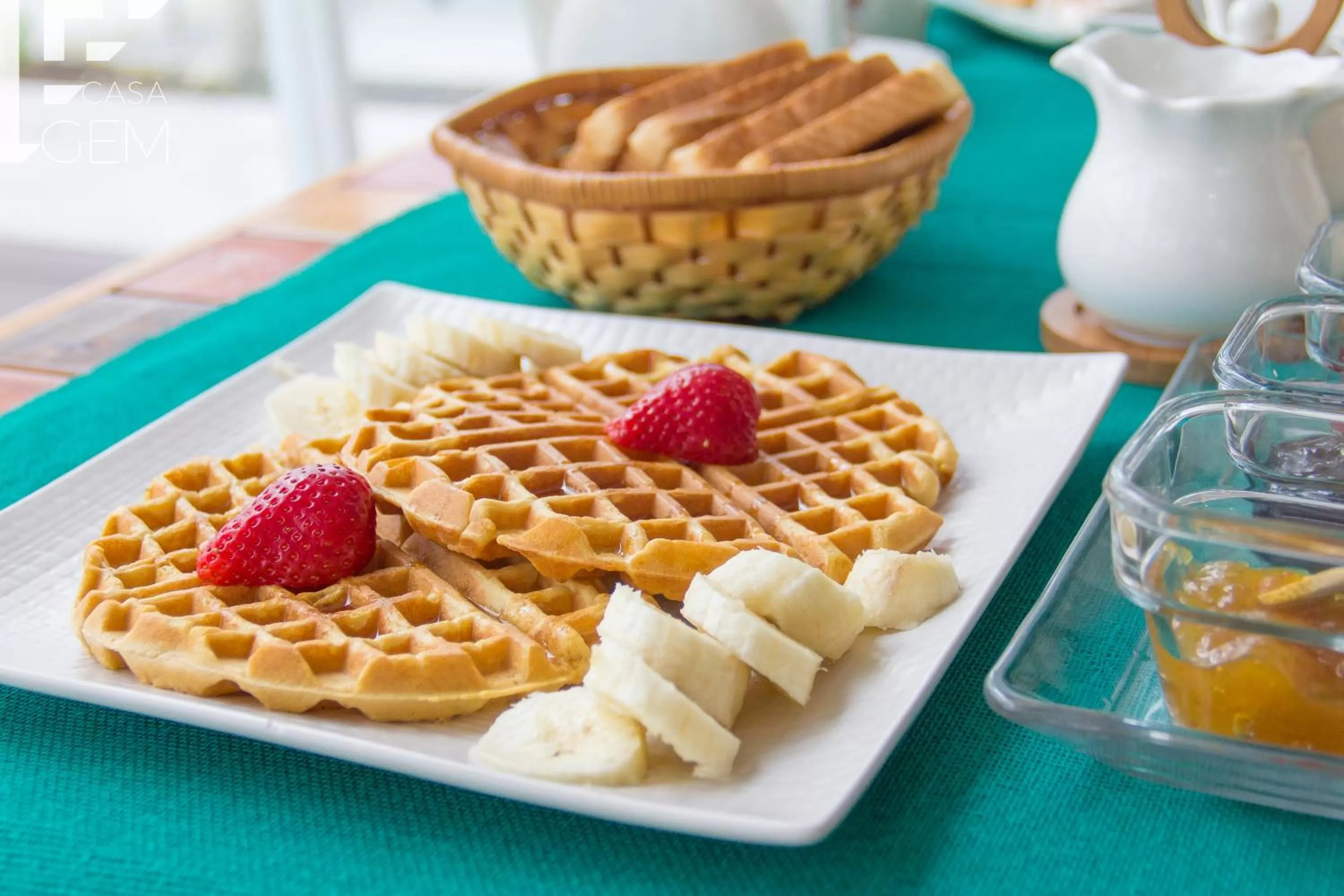 American breakfast in Casa Gem B&B