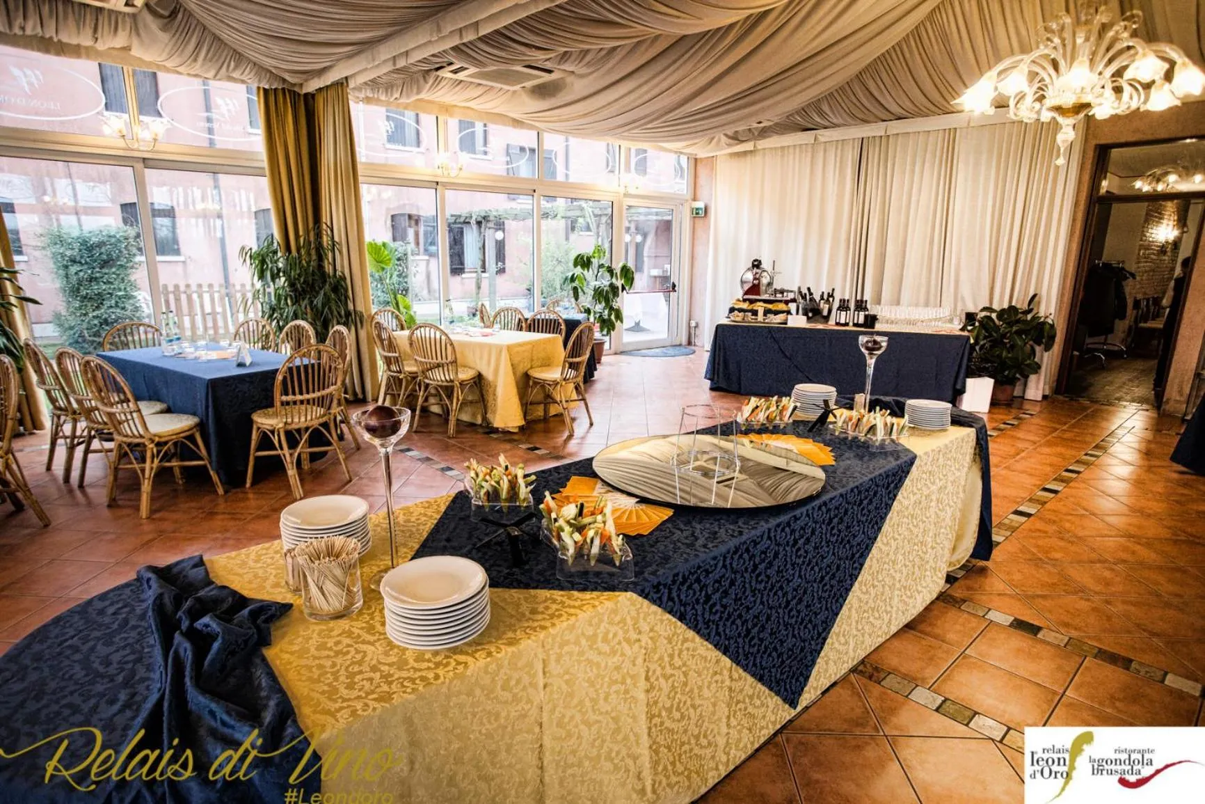 Lounge or bar in Relais Leon d'Oro