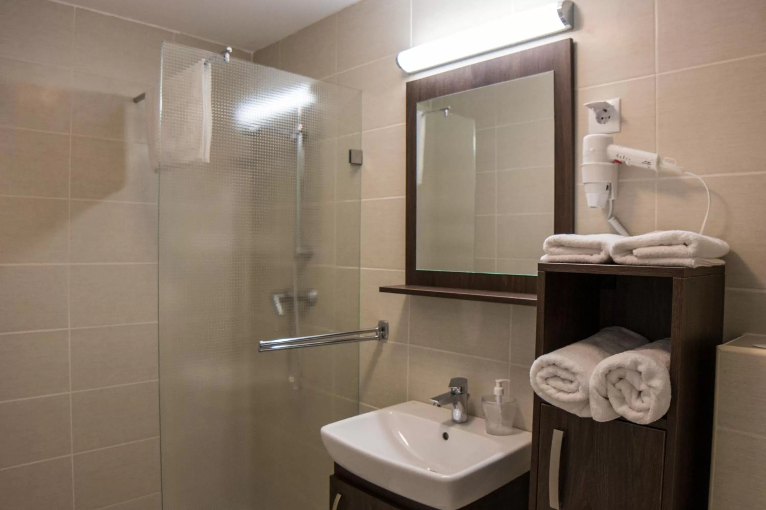 Bathroom in Mecset Apartman