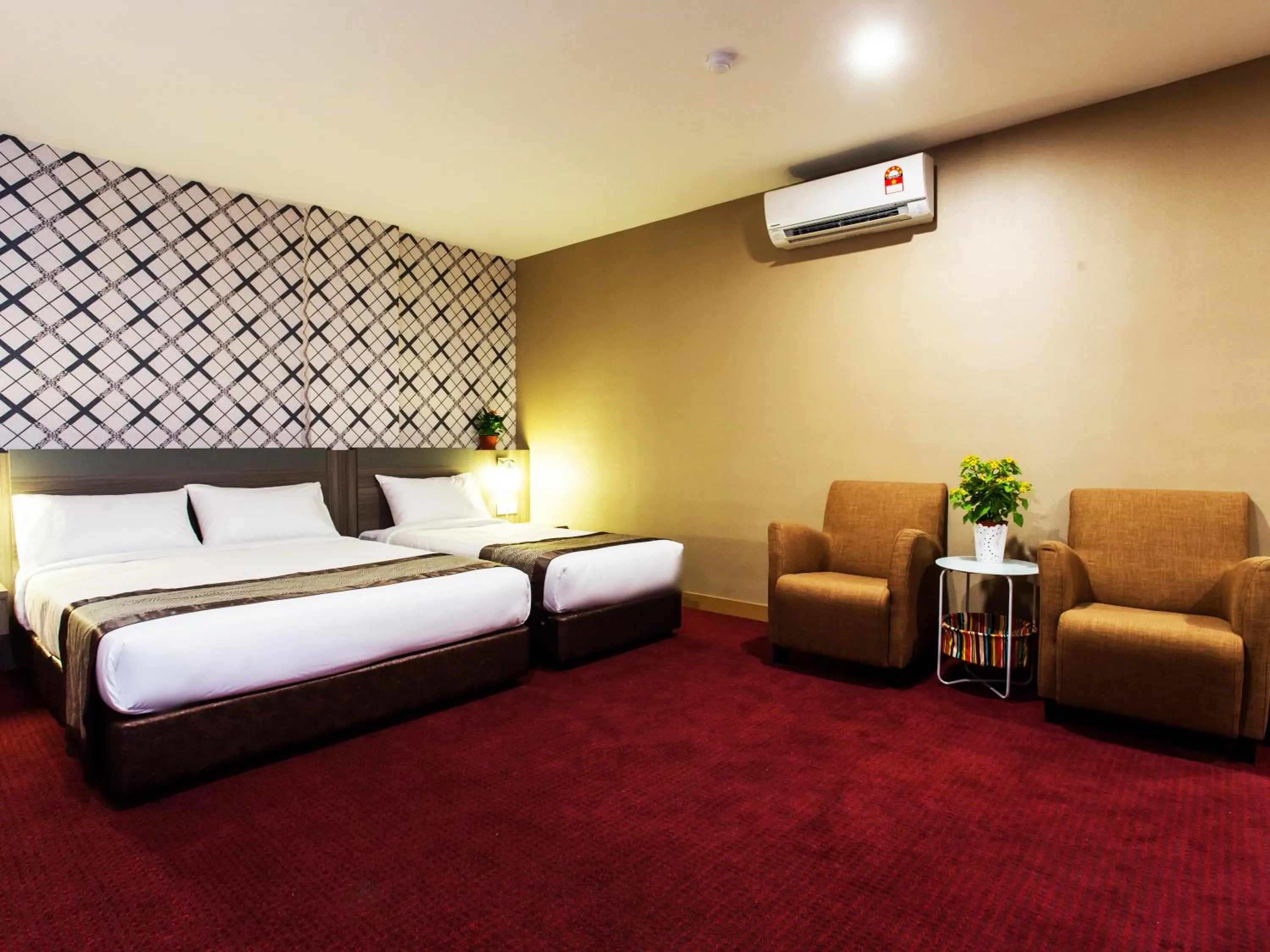 Bedroom, Bed in LS Hotel